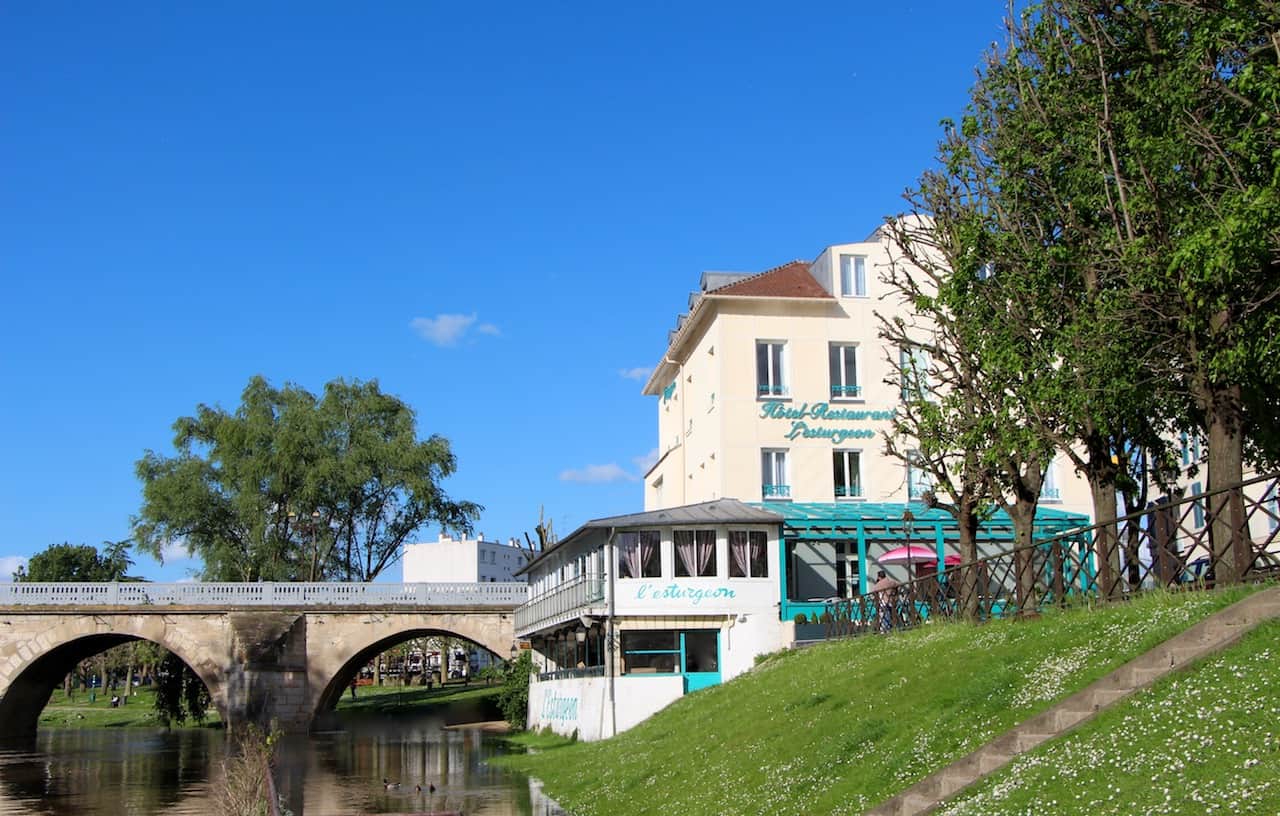 Hôtel l'Esturgeon