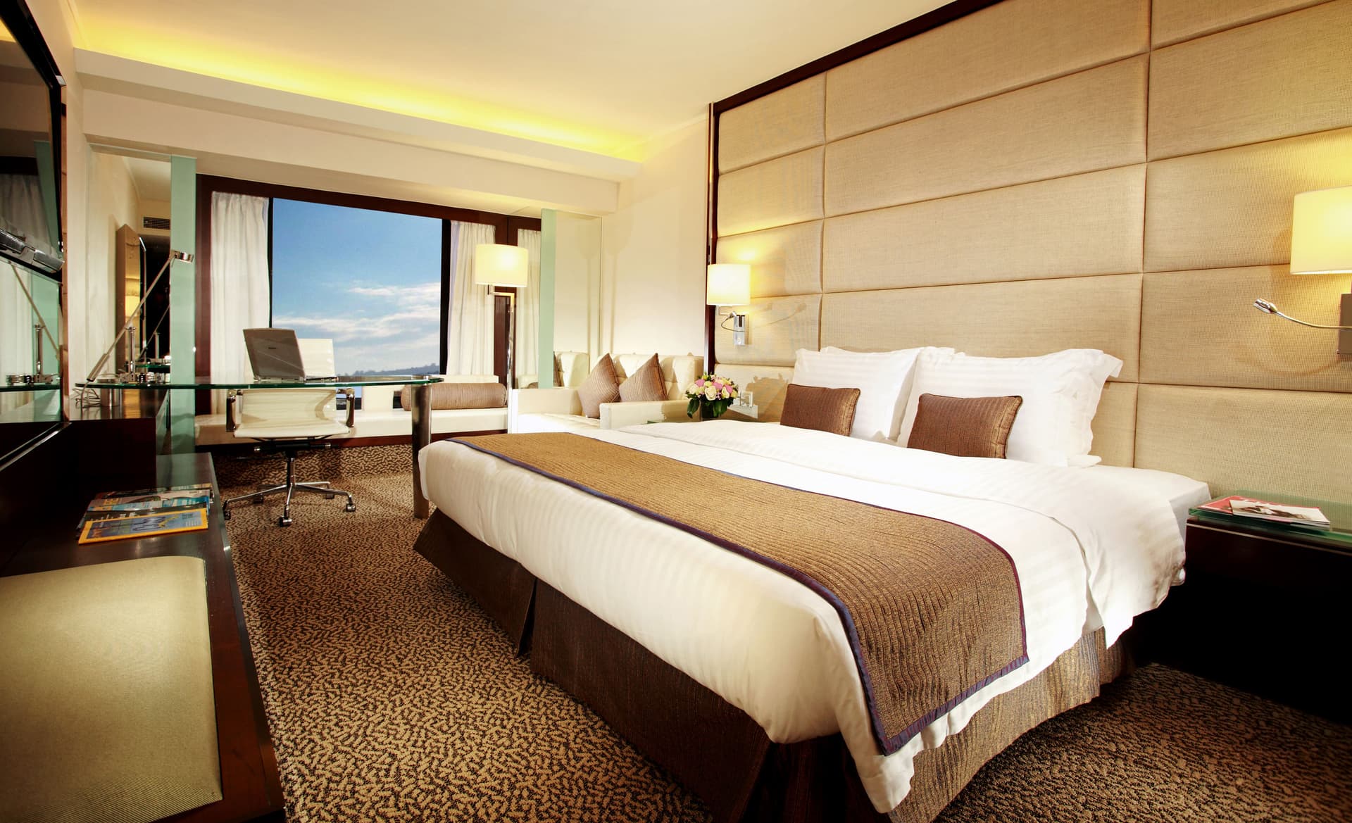 Regal Kowloon Hotel