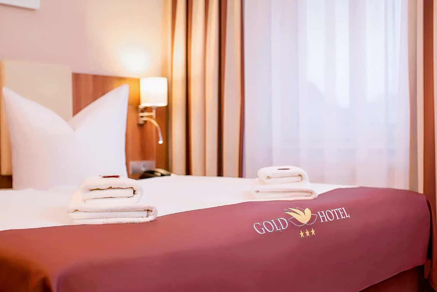 Gold Hotel