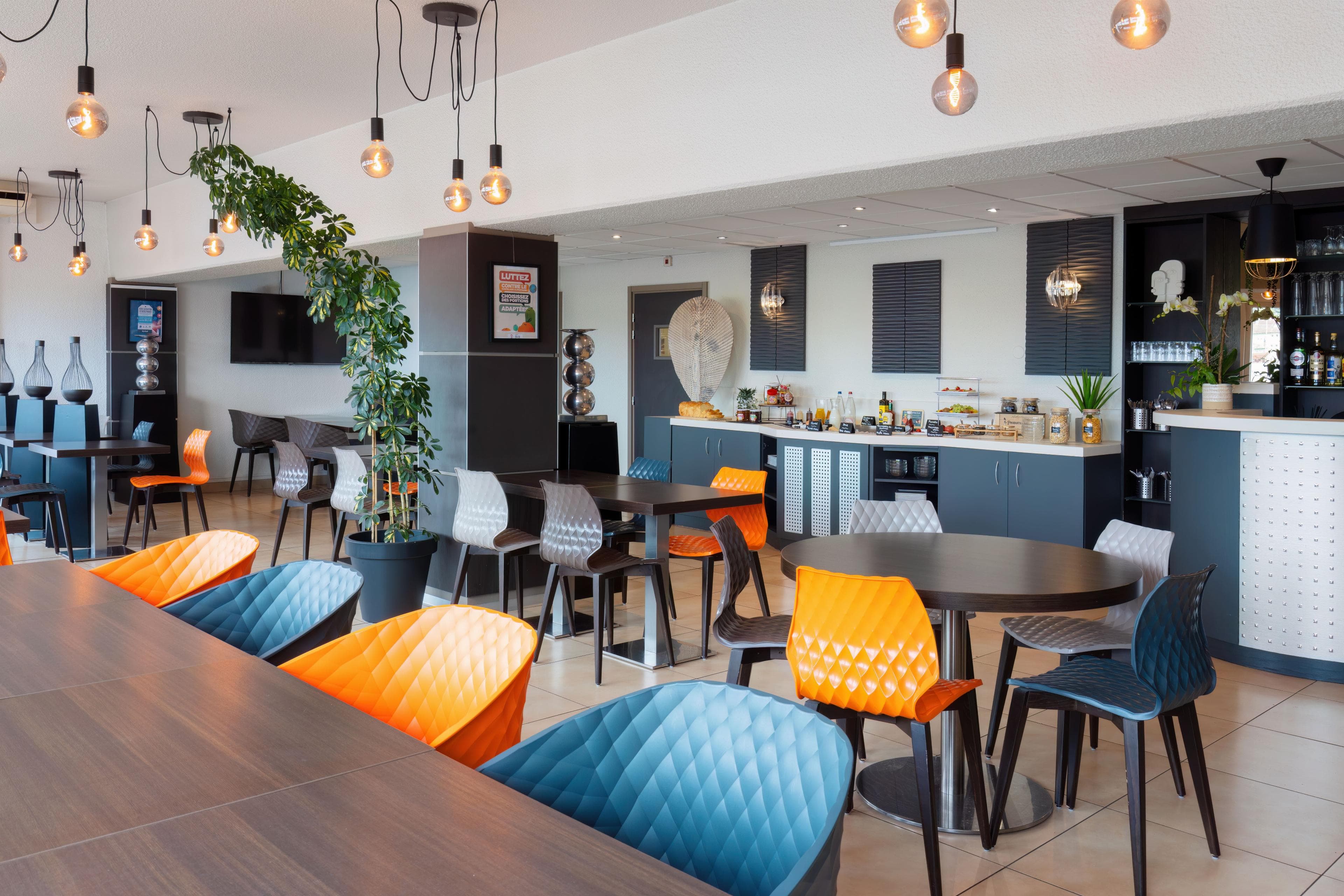 Kyriad Belfort Centre Gare