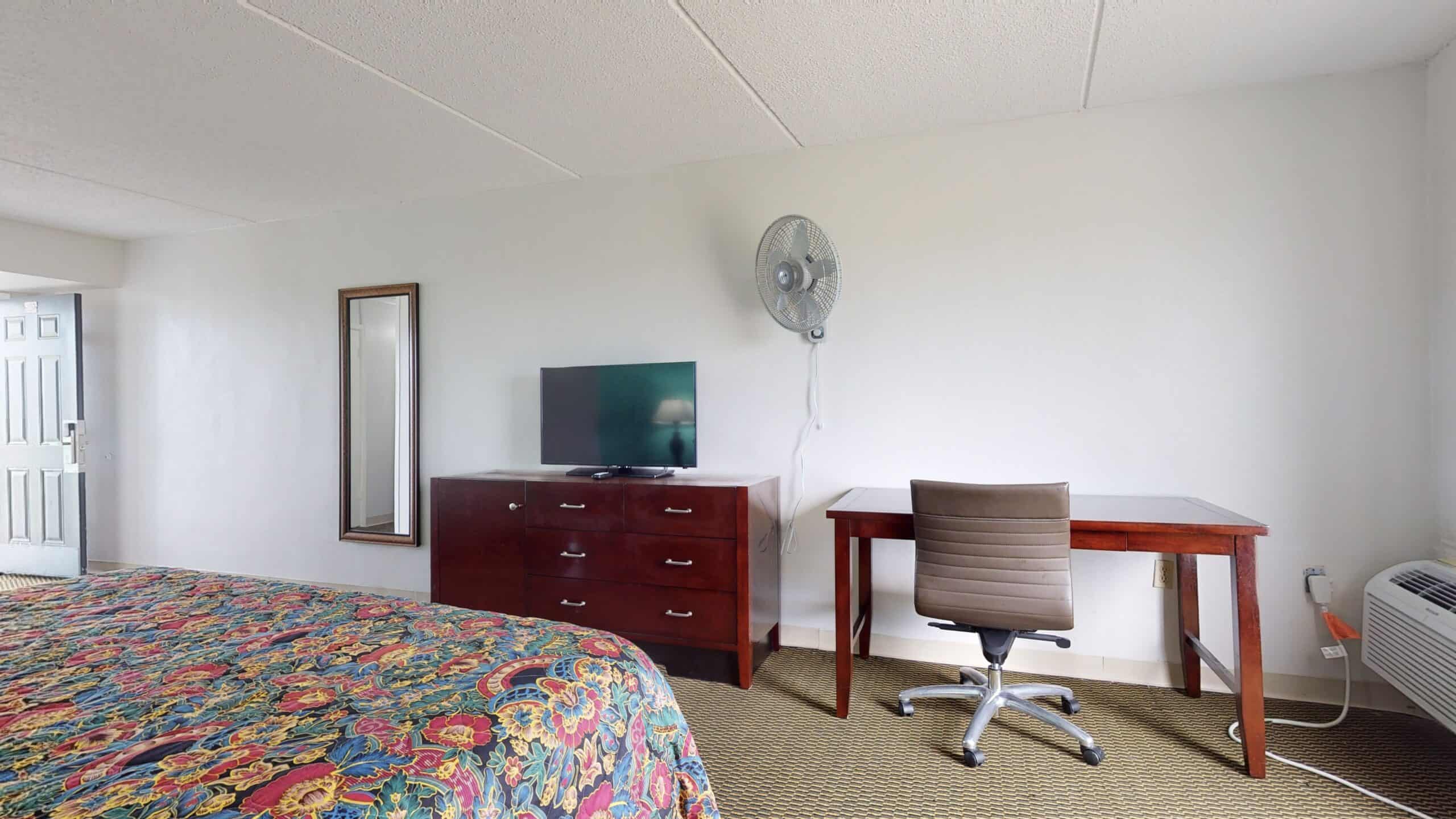 Crystal Palace Resort