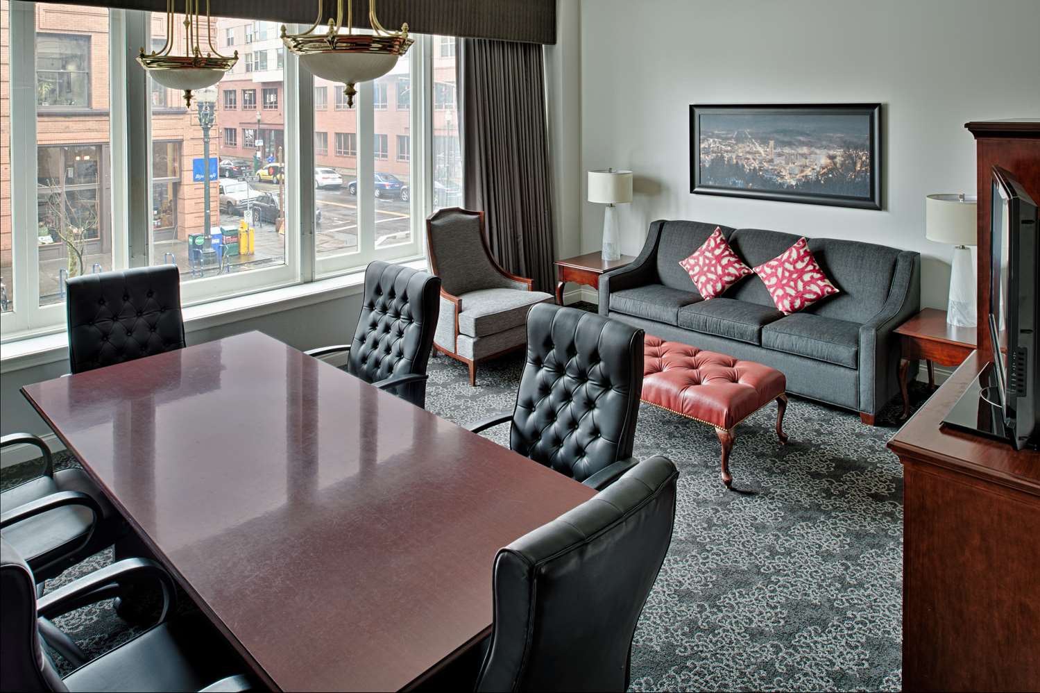 Embassy Suites by Hilton Portland Downtown