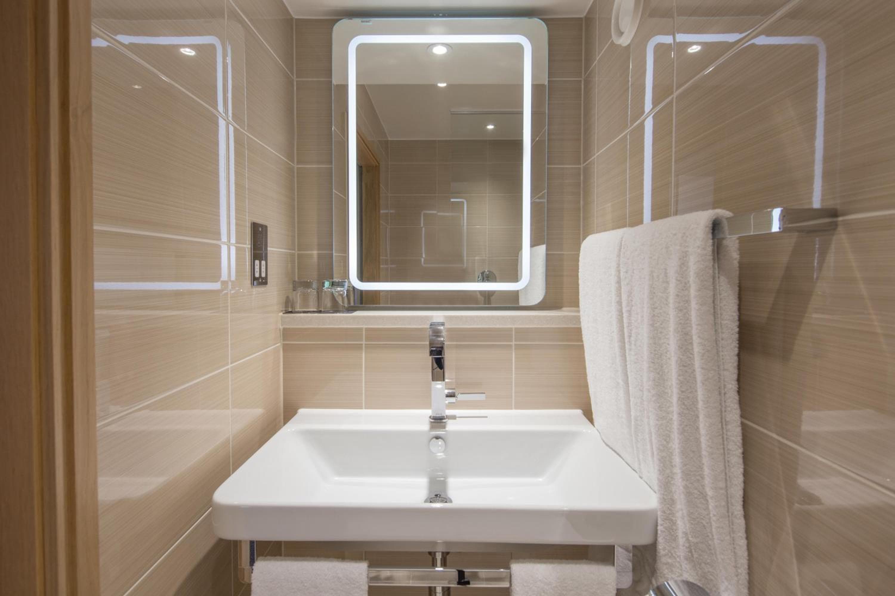 Hilton London Metropole