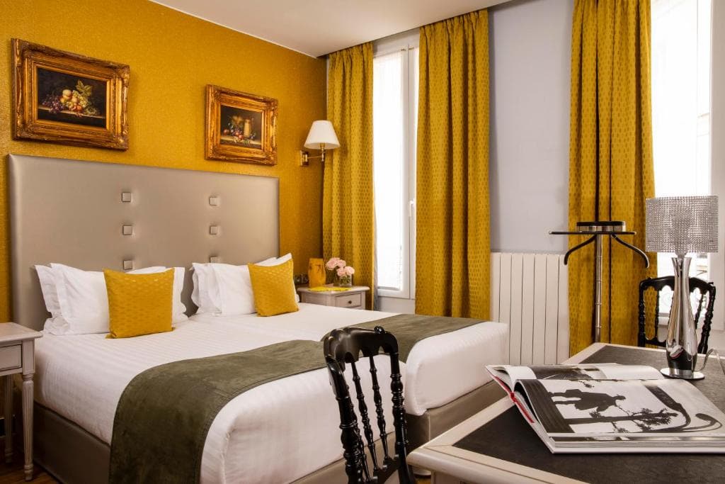 Hôtel Plaza Elysées