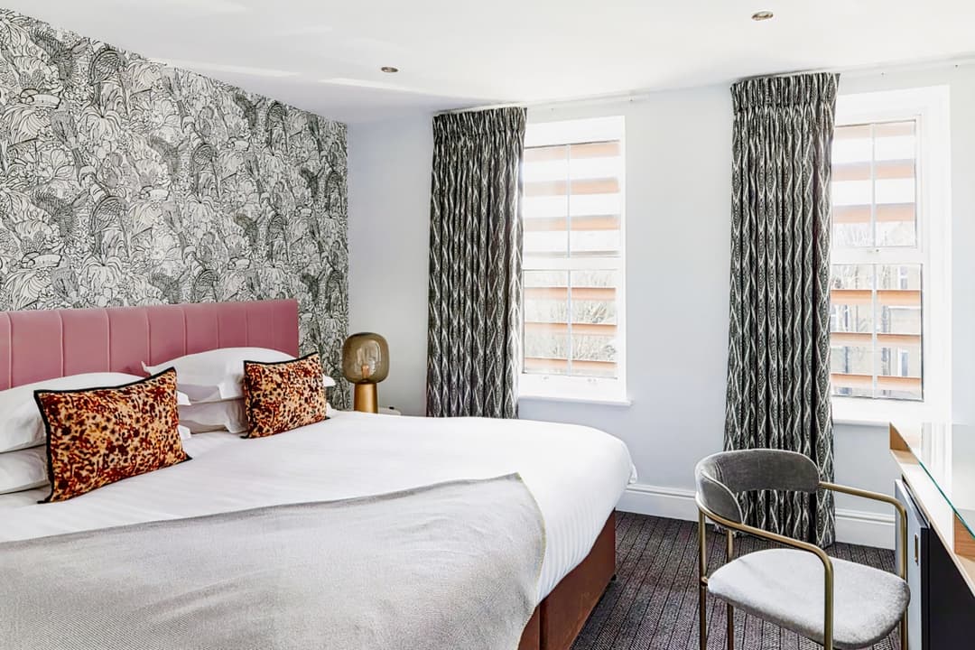 The Lodge Hotel - Putney
