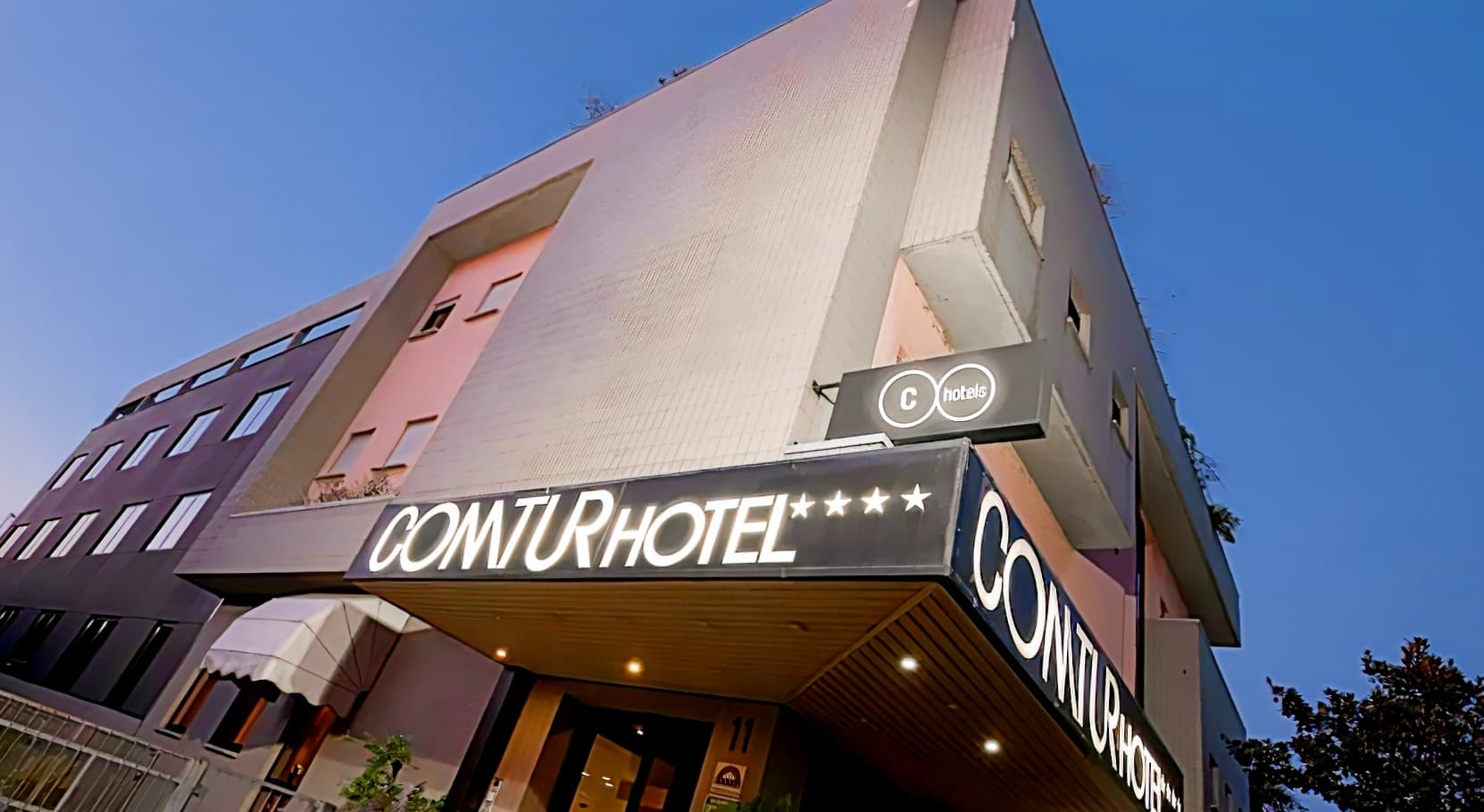 Hotel Comtur