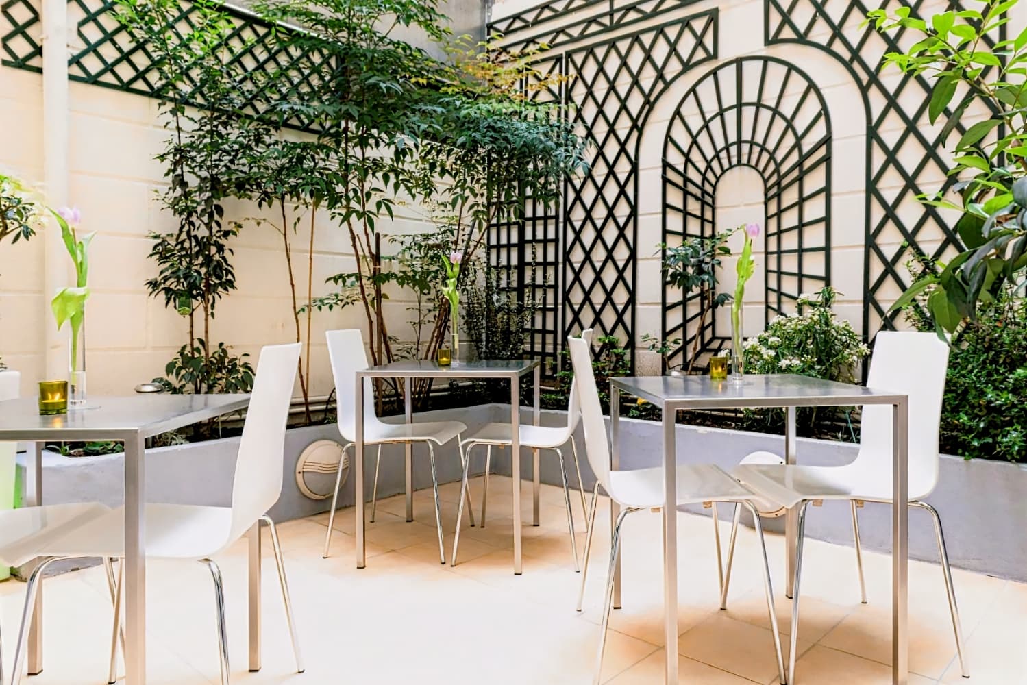 Hotel Glasgow Monceau by Patrick Hayat