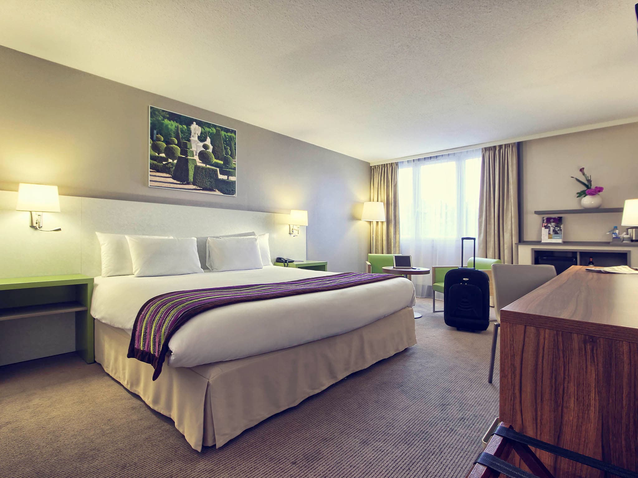 Mercure Paris Velizy Hotel
