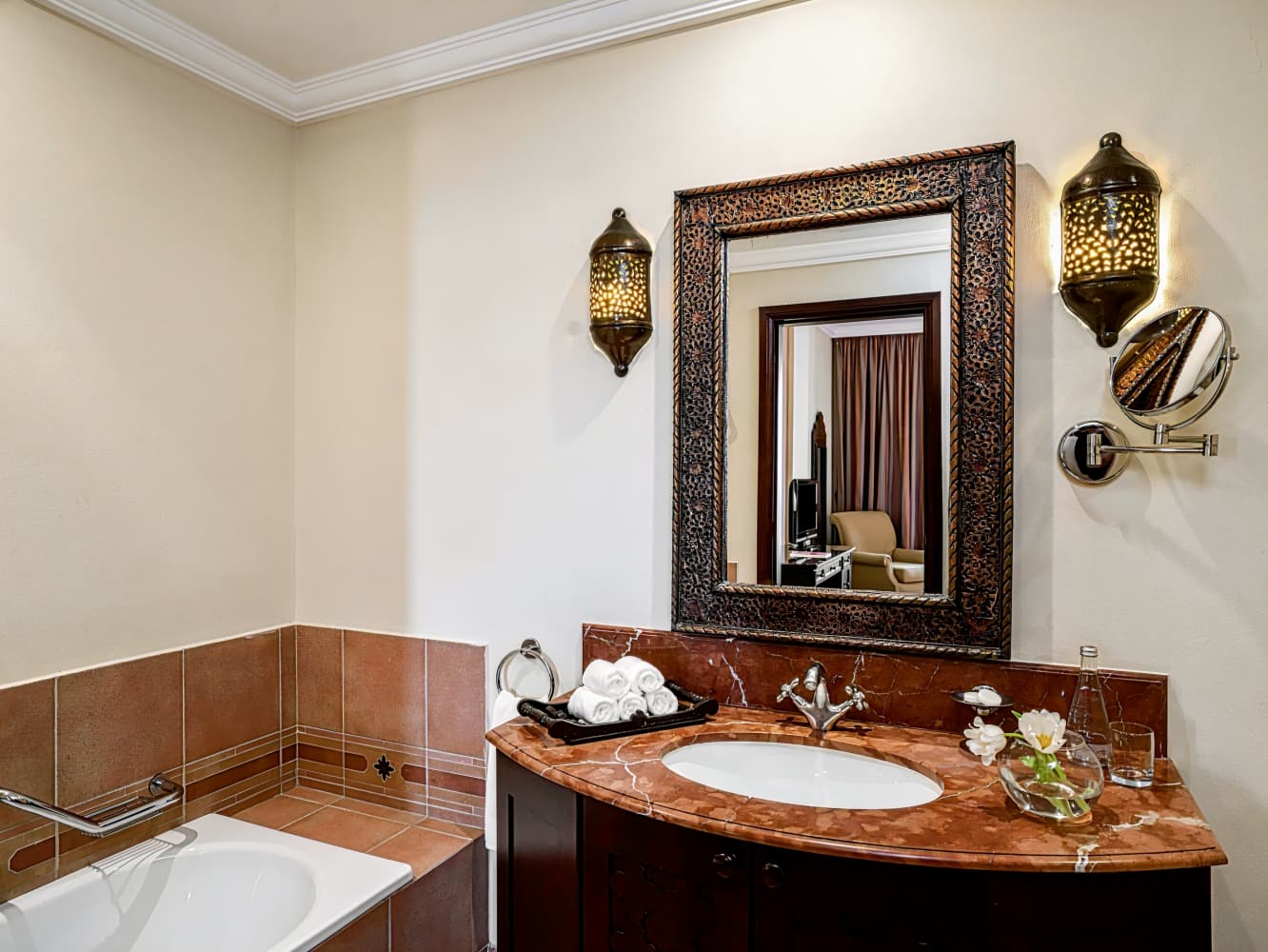 Mercure Grand Hotel Seef - All Suites