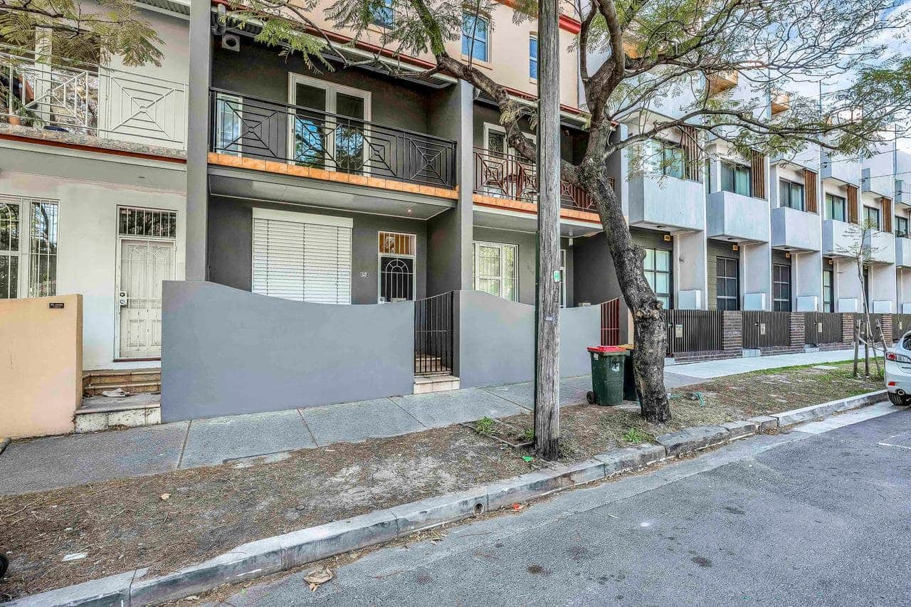 142 Wyndham