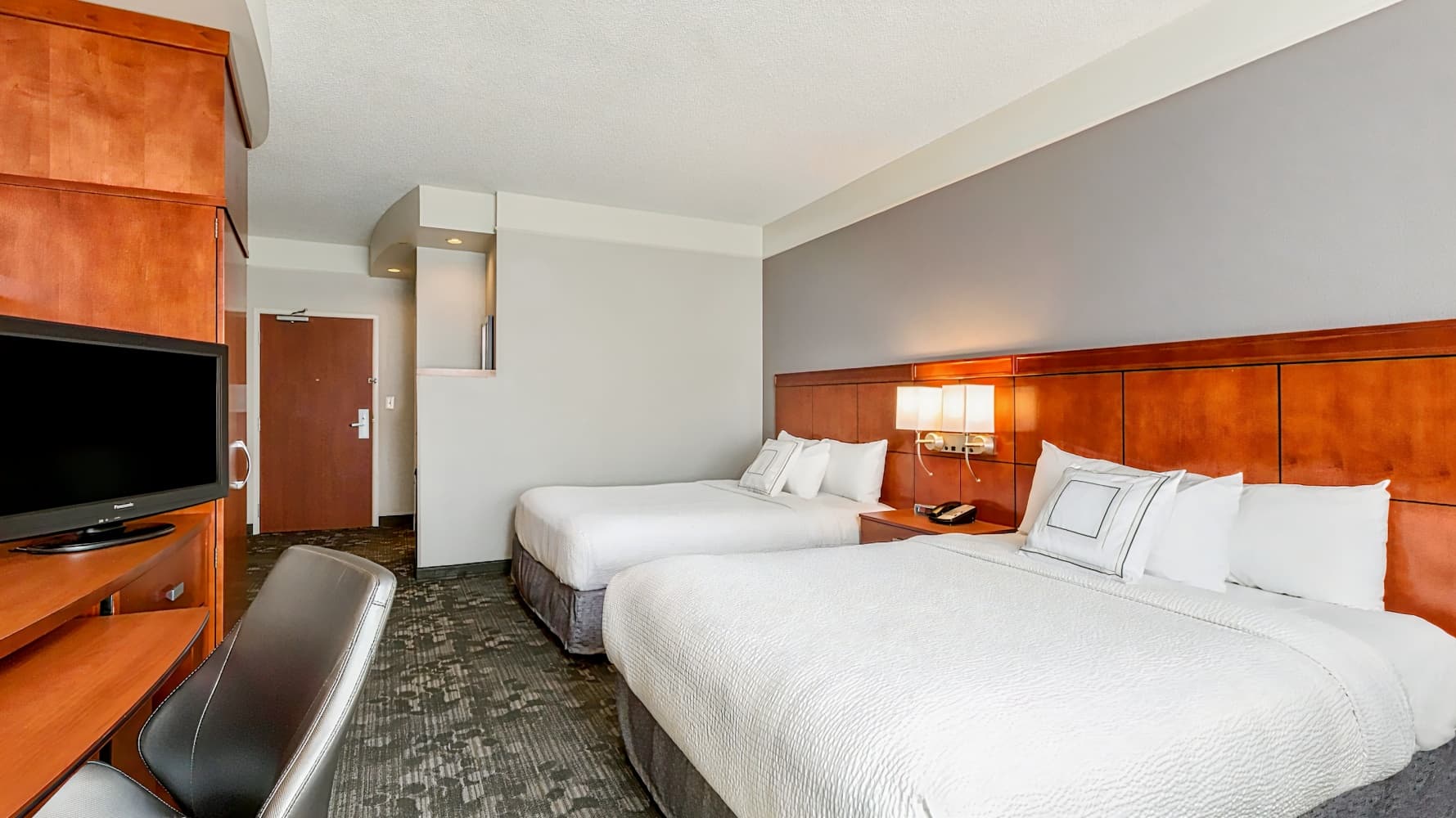 Courtyard by Houston by The Galleria