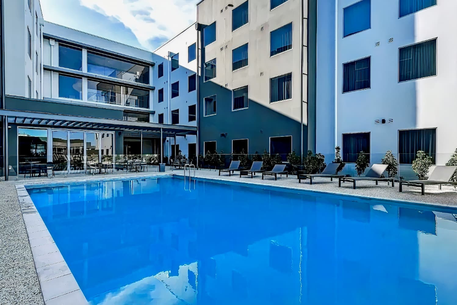 Ingot Hotel Perth