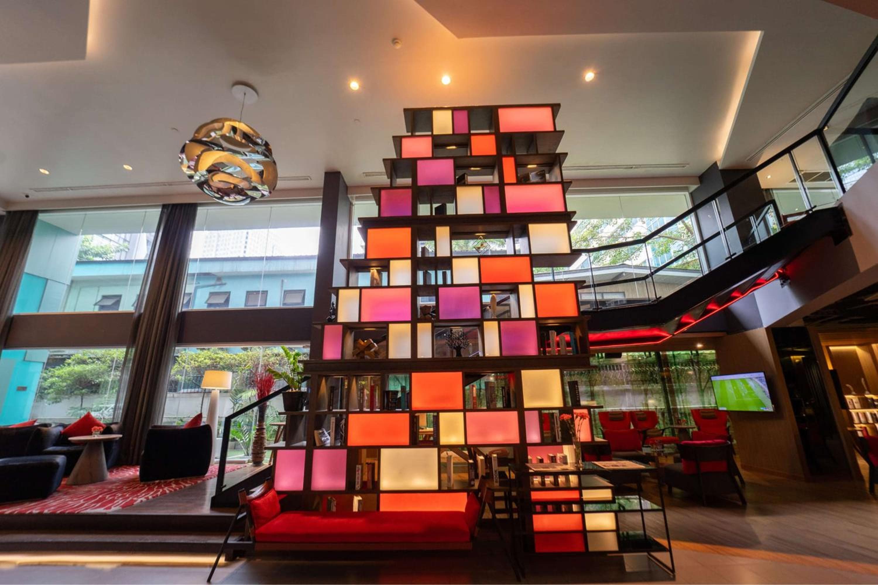 Park Plaza Bangkok Soi 18