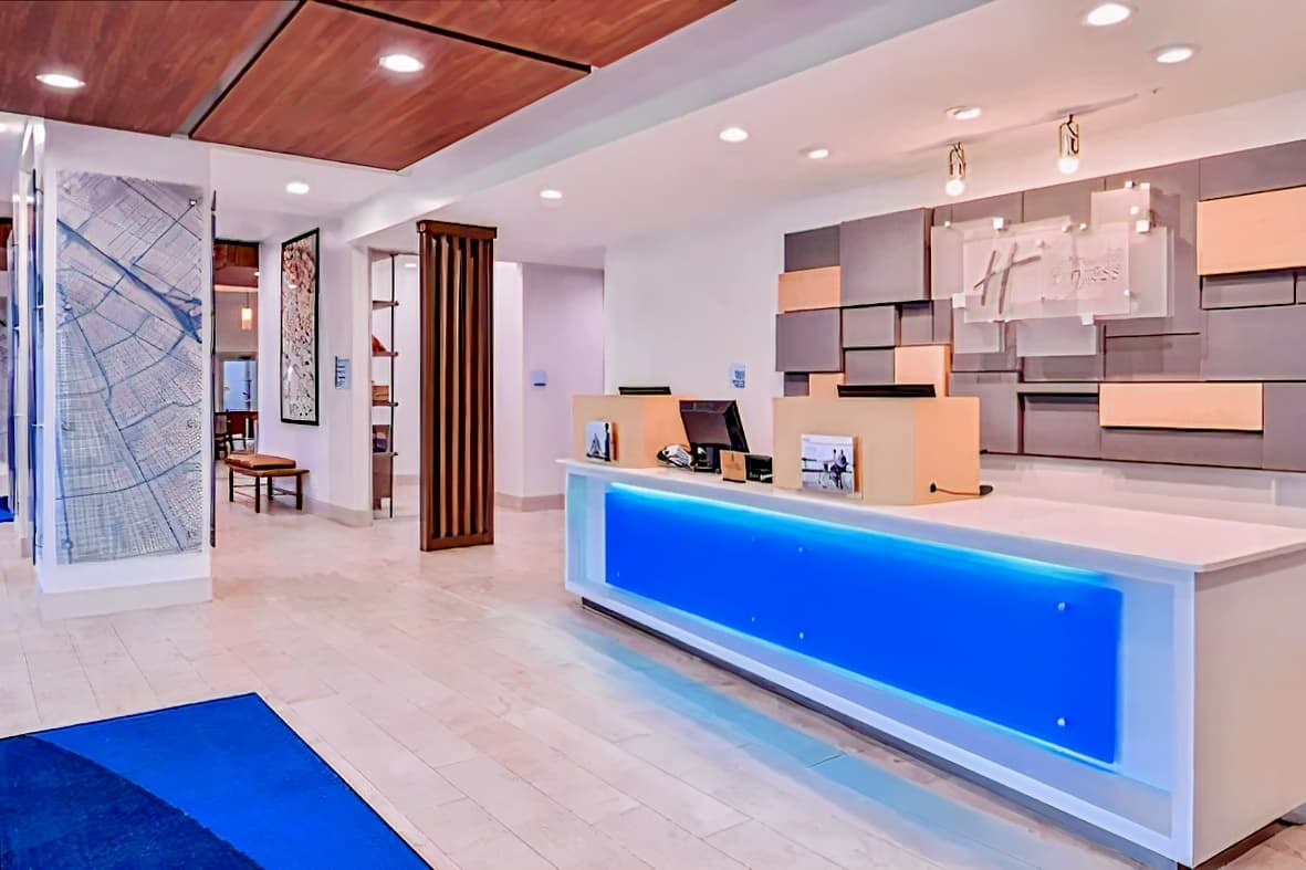 Holiday Inn Express New Orleans - St Charles