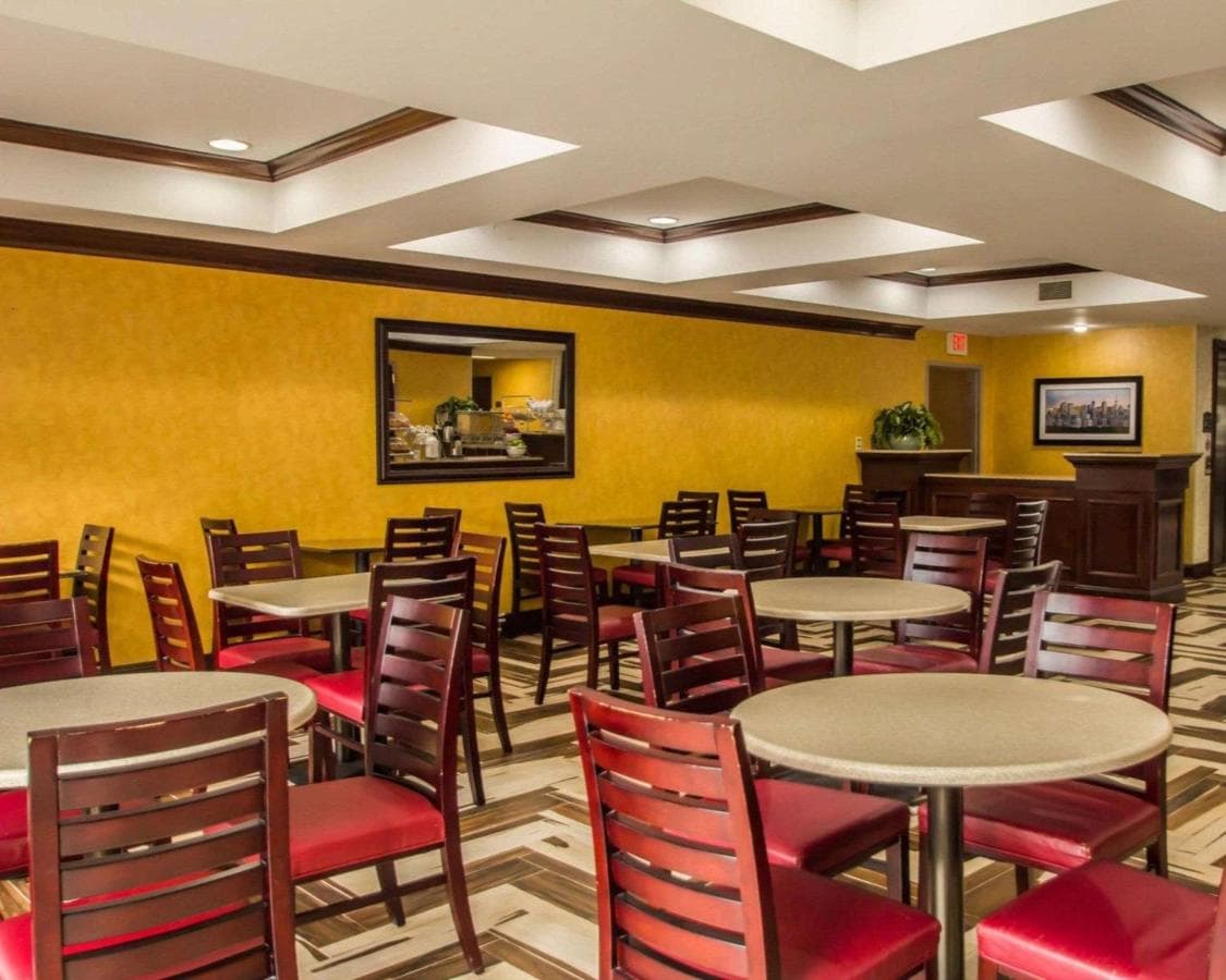 Quality Suites NYC Gateway