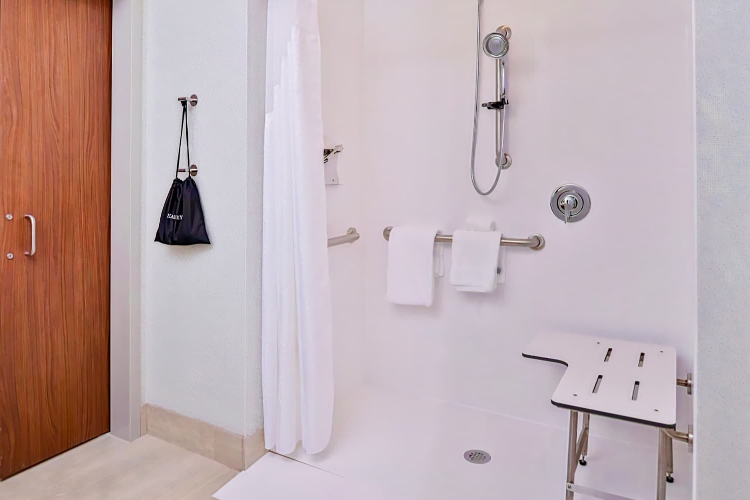 Holiday Inn Express & Suites Mall of America - MSP Airport