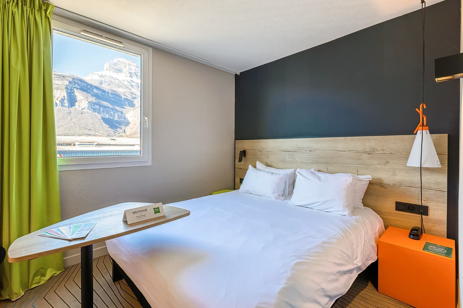 ibis Styles Crolles Grenoble A41