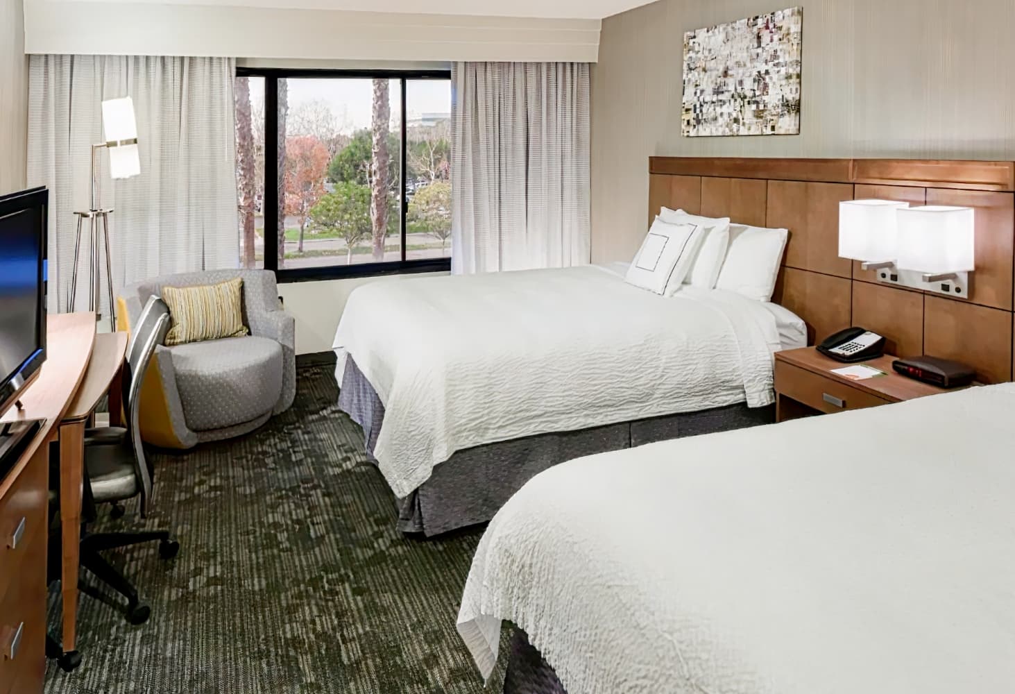 Courtyard Cypress Anaheim Orange County