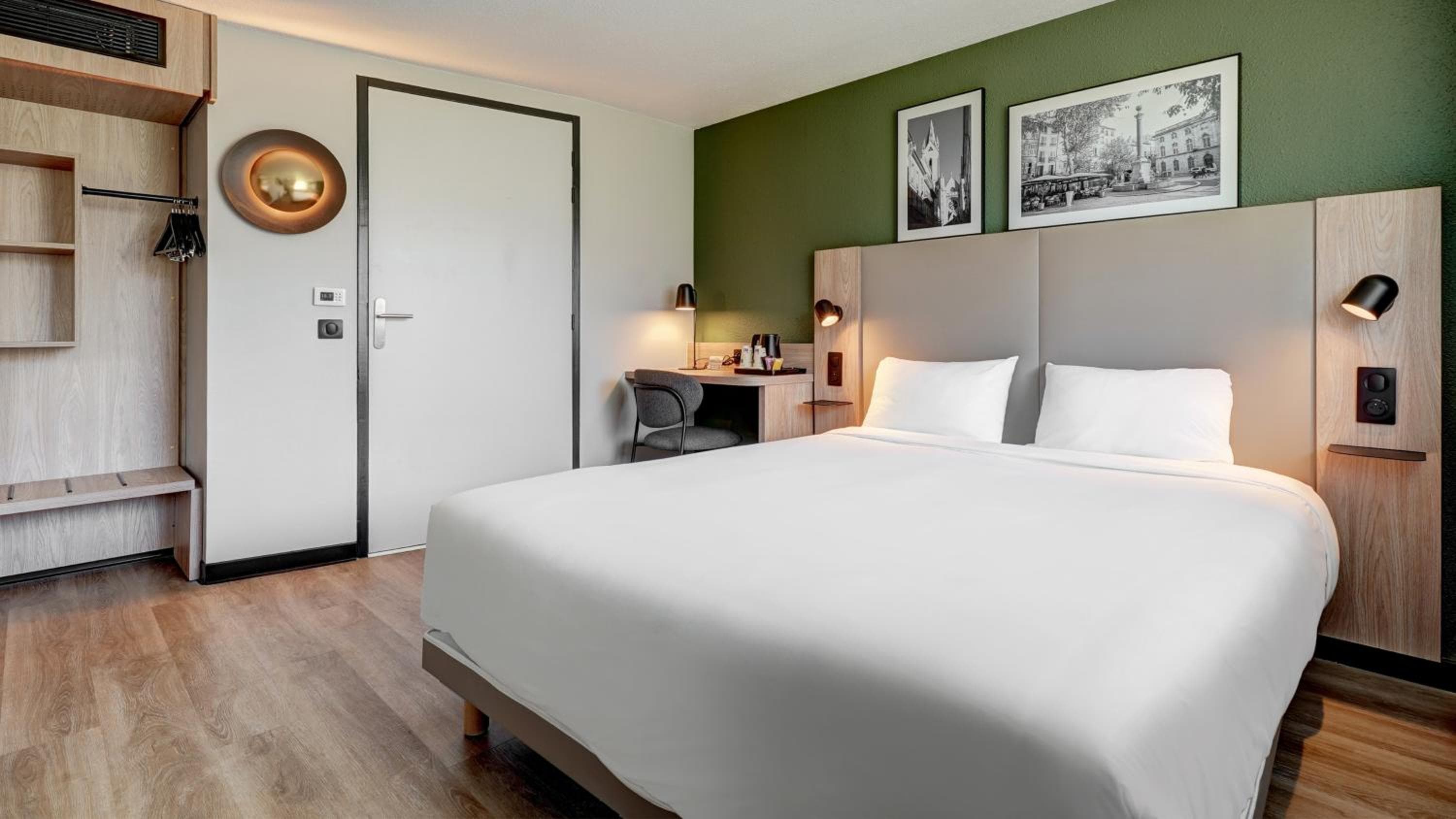 Campanile Cergy-Pontoise