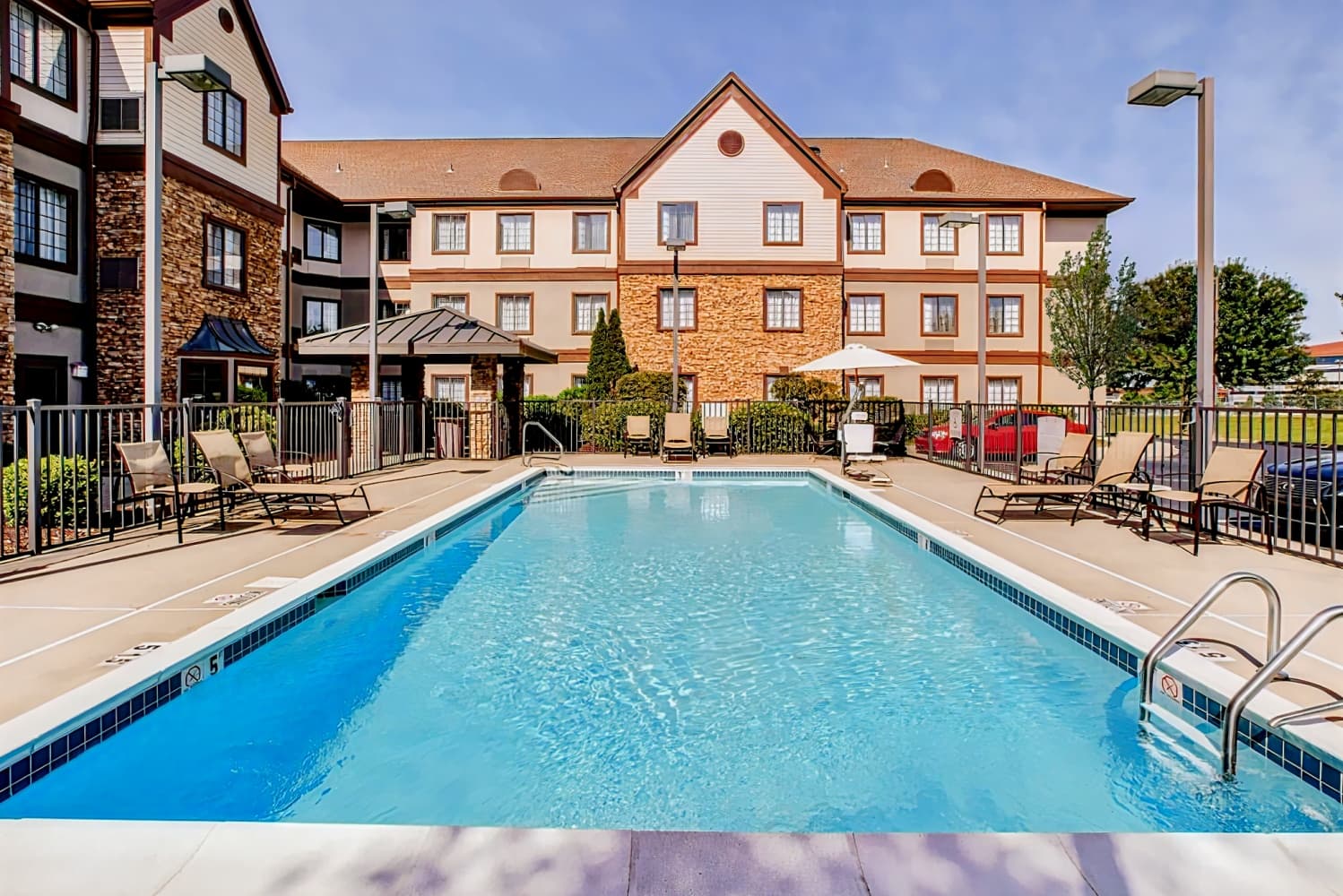 Staybridge Suites Louisville - East