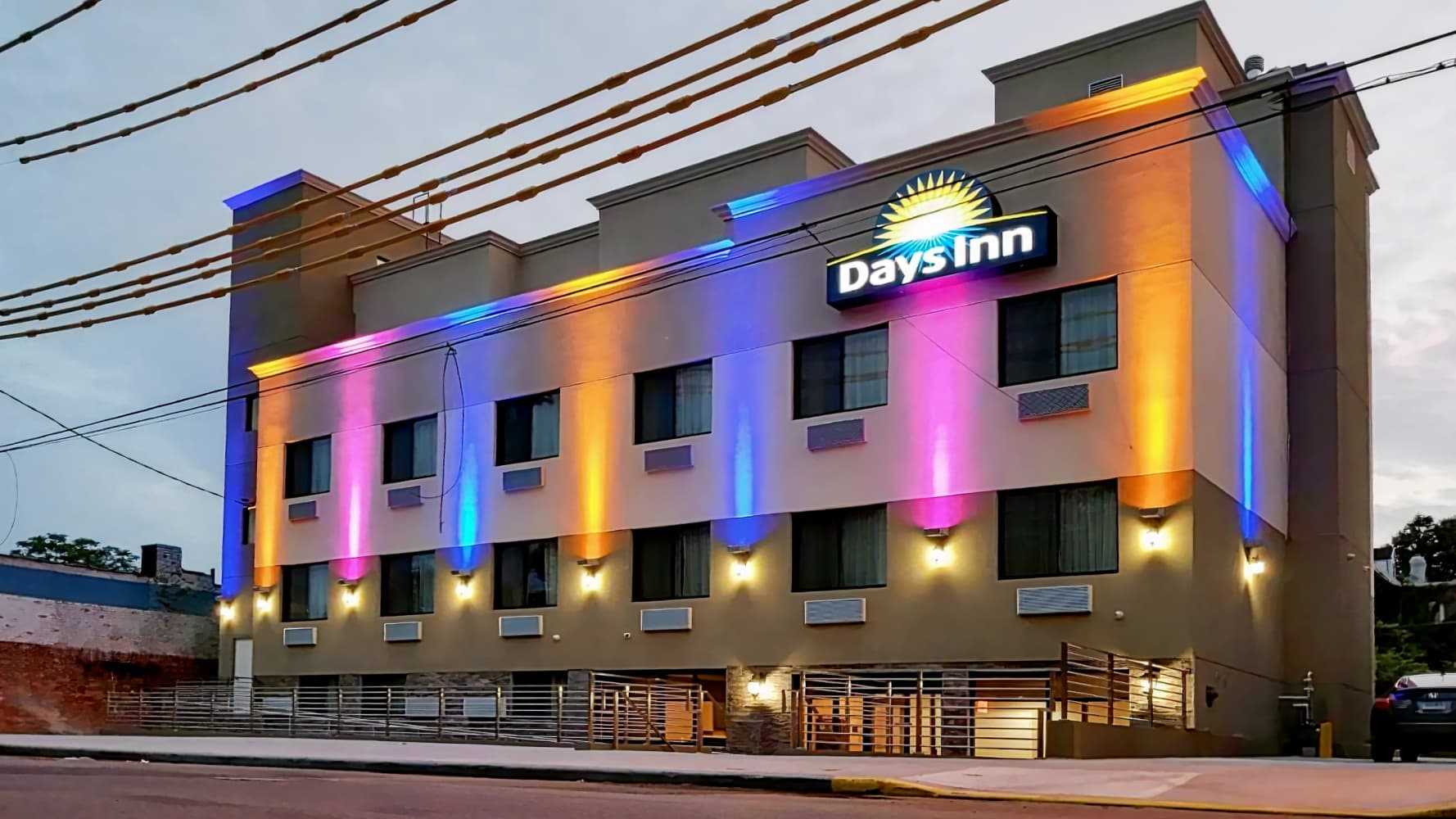 Days Inn by Wyndham Brooklyn Marine Park
