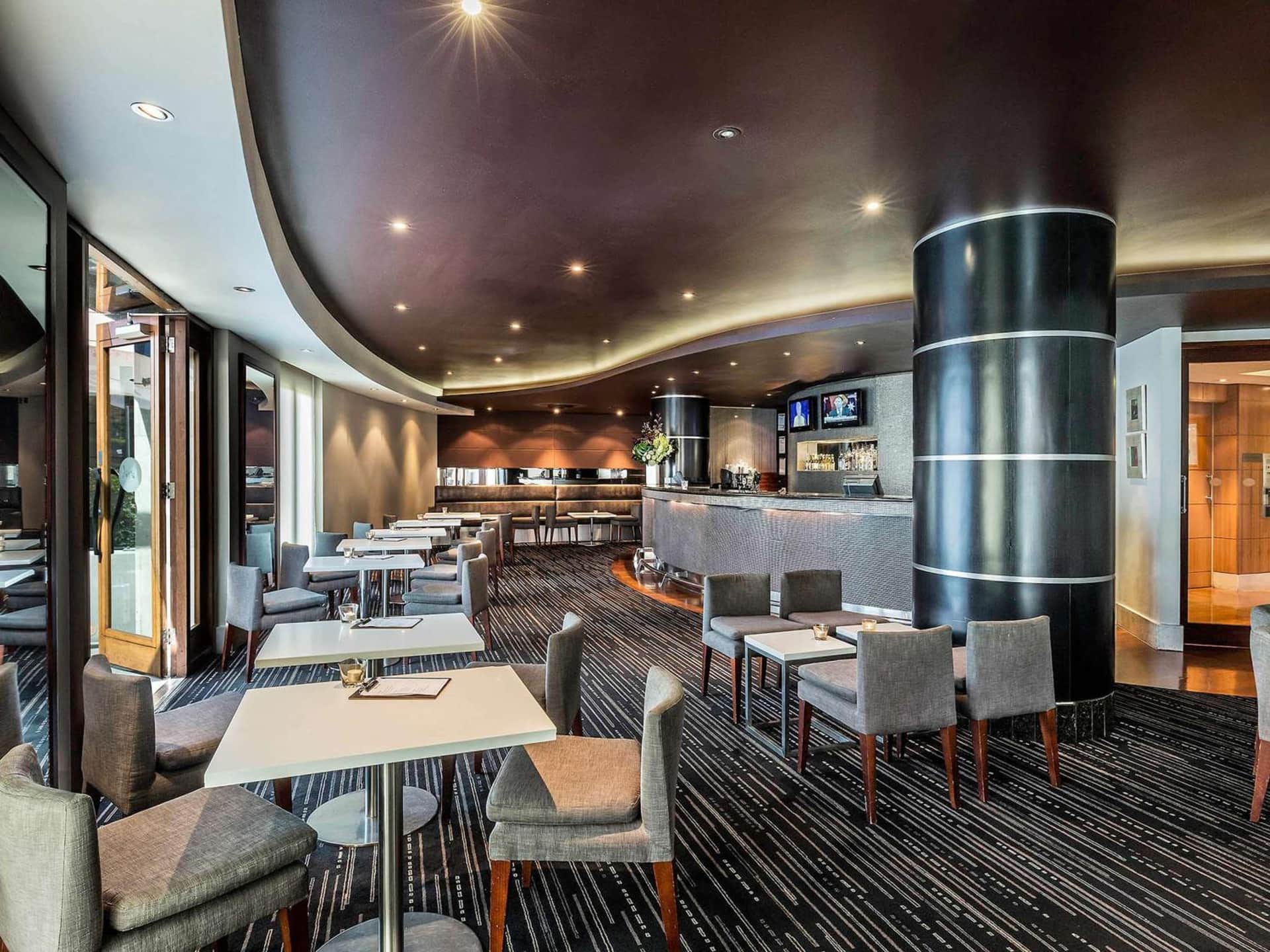 Quay West Suites Melbourne