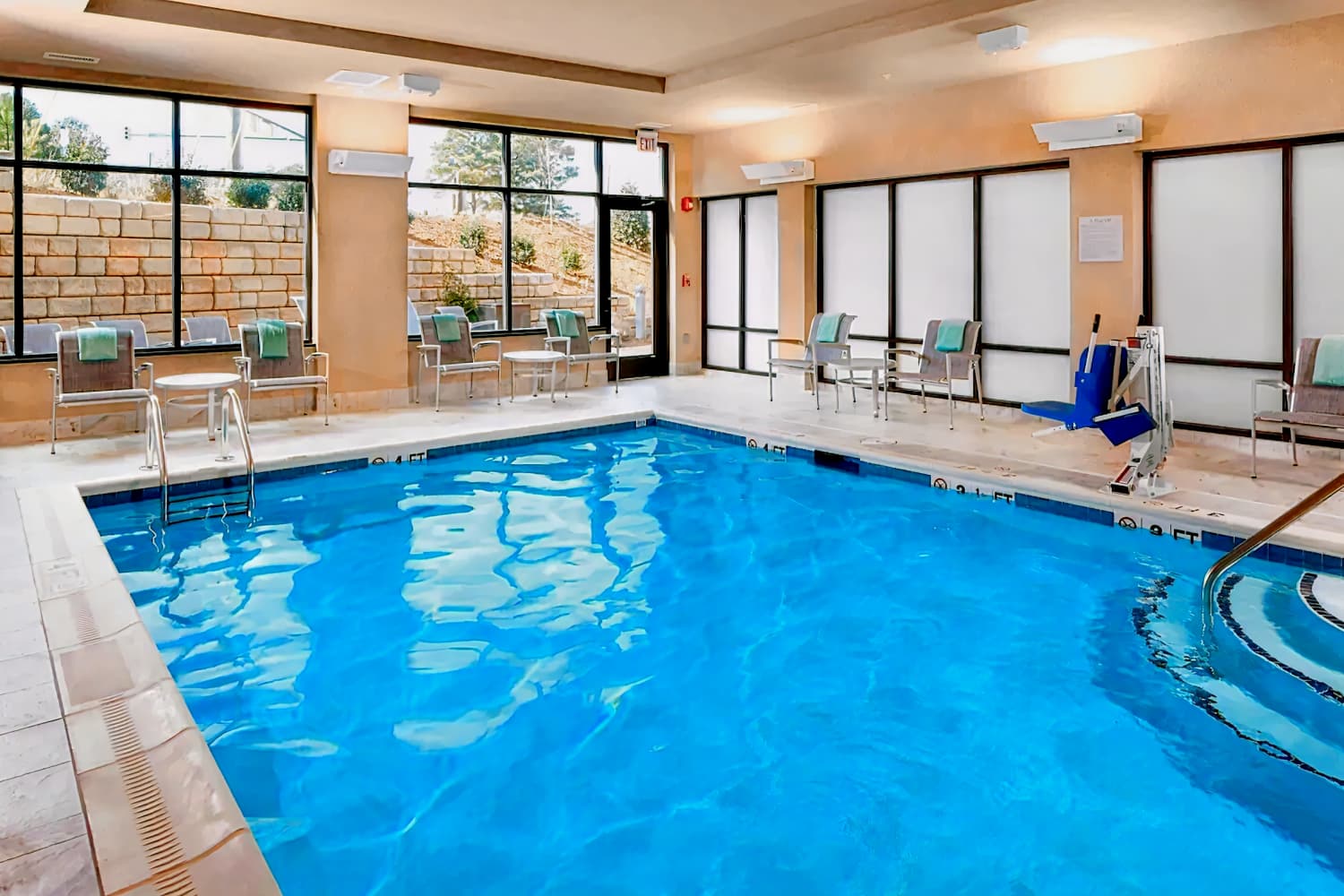 Courtyard by Marriott Charlotte Waverly