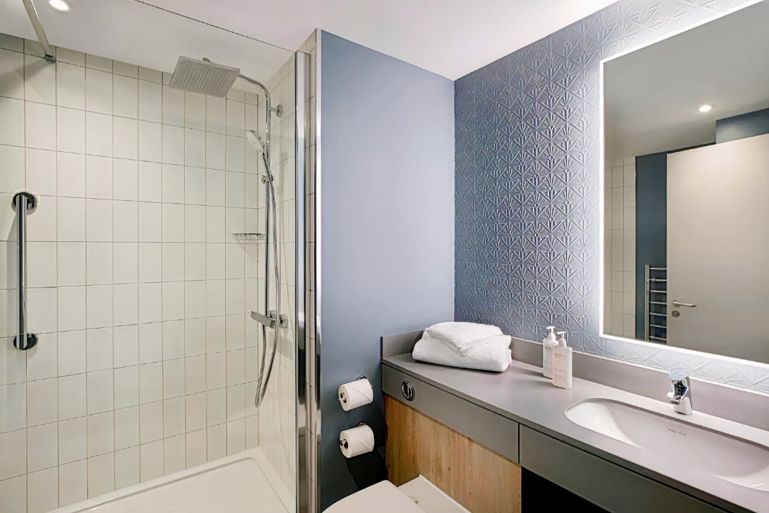 Leonardo Hotel Bristol City