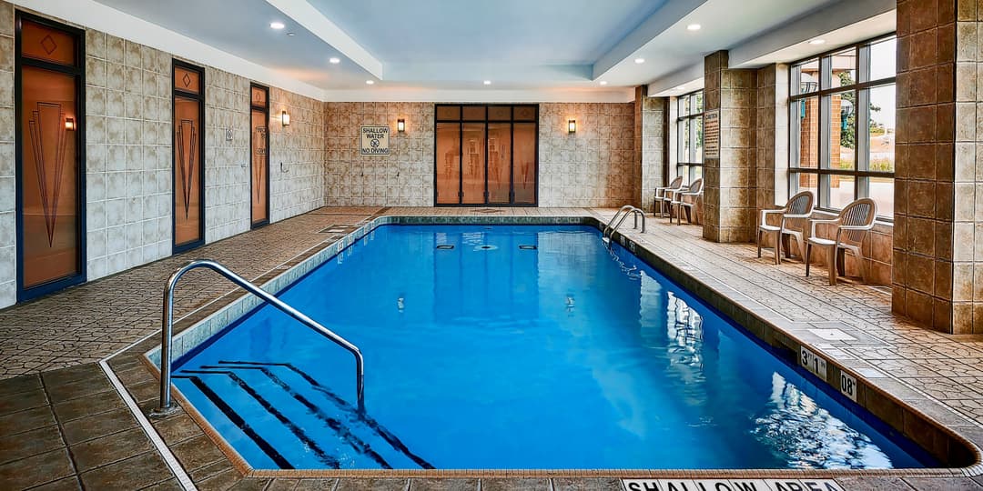 Holiday Inn & Suites Oakville at Bronte, an IHG Hotel