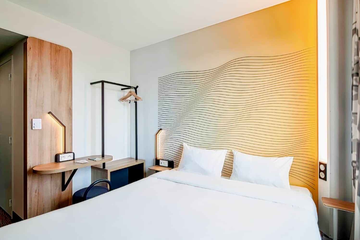 B&B Hôtel Compiègne