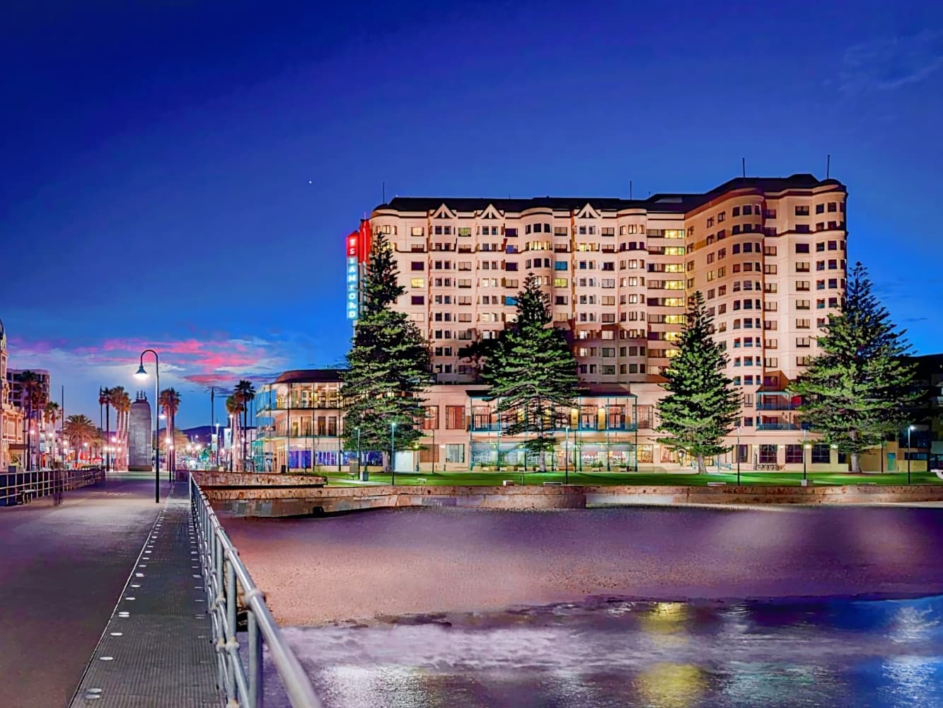 Stamford Grand Adelaide