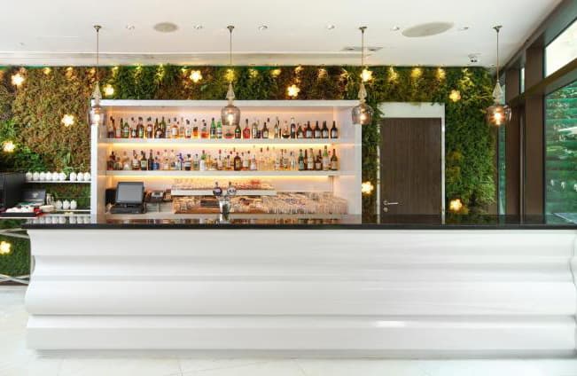 Mira Moon Hotel