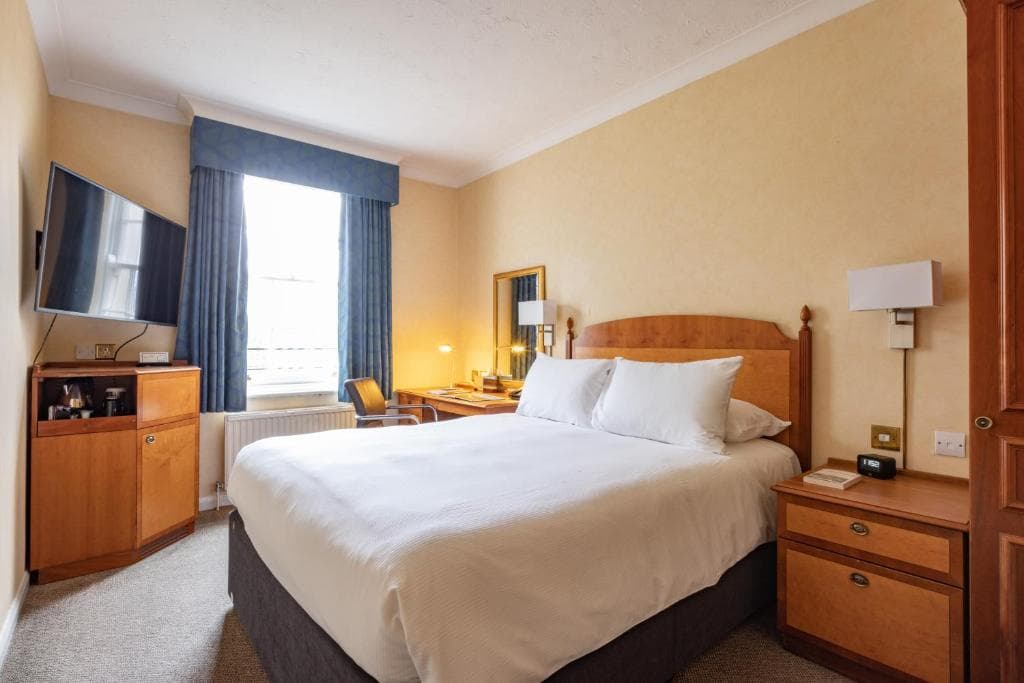 Avisford Park Hotel