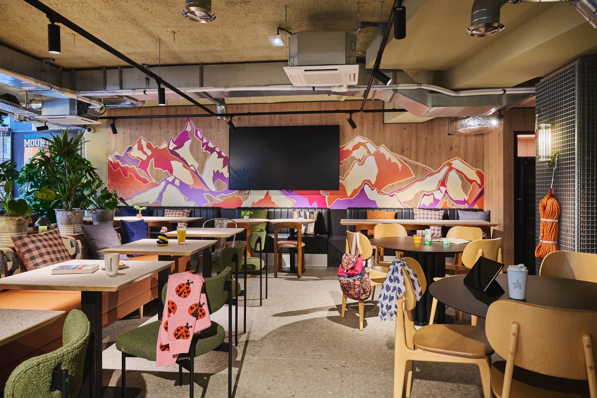 Moxy Annecy