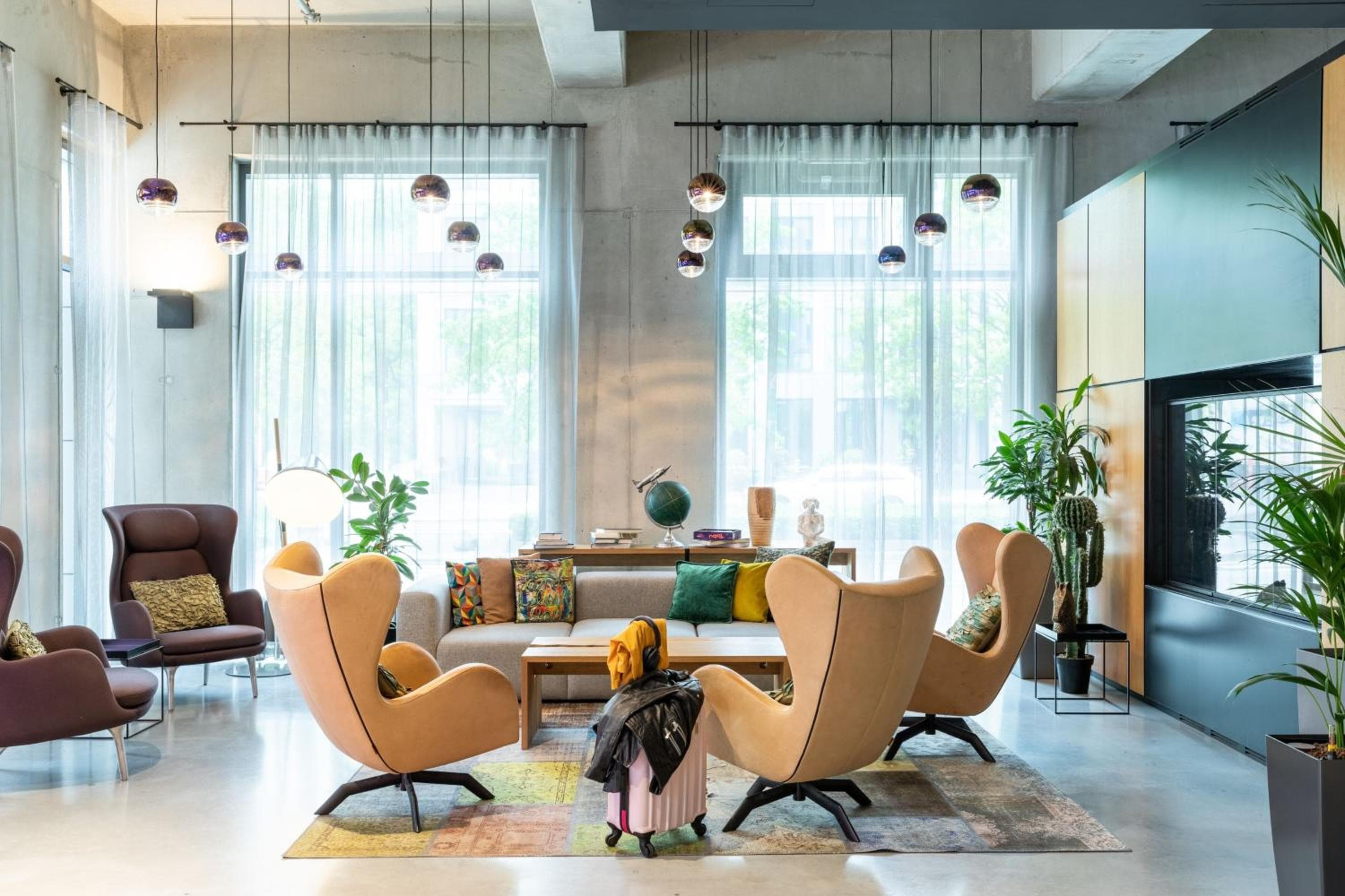 Moxy Frankfurt Airport