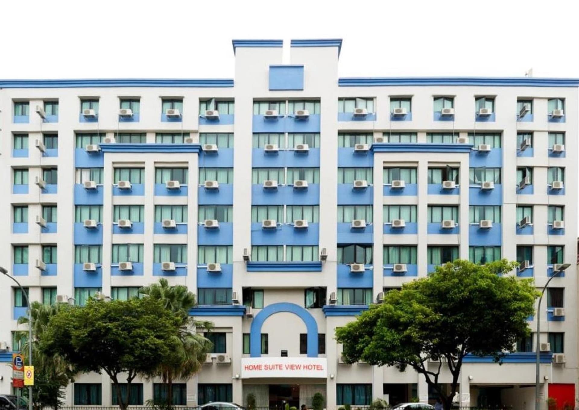 Yaju Hotel