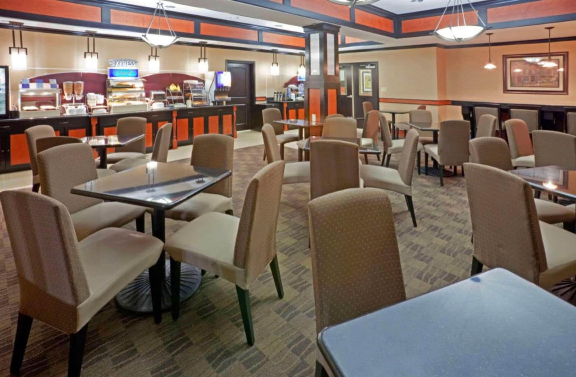 Comfort Inn & Suites Dallas Medical-Market Center