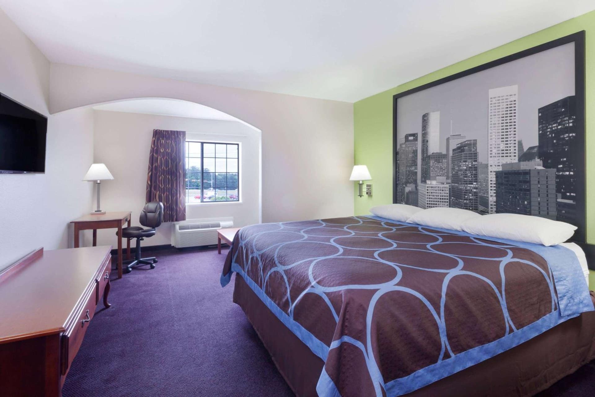 Hotel Piney Woods