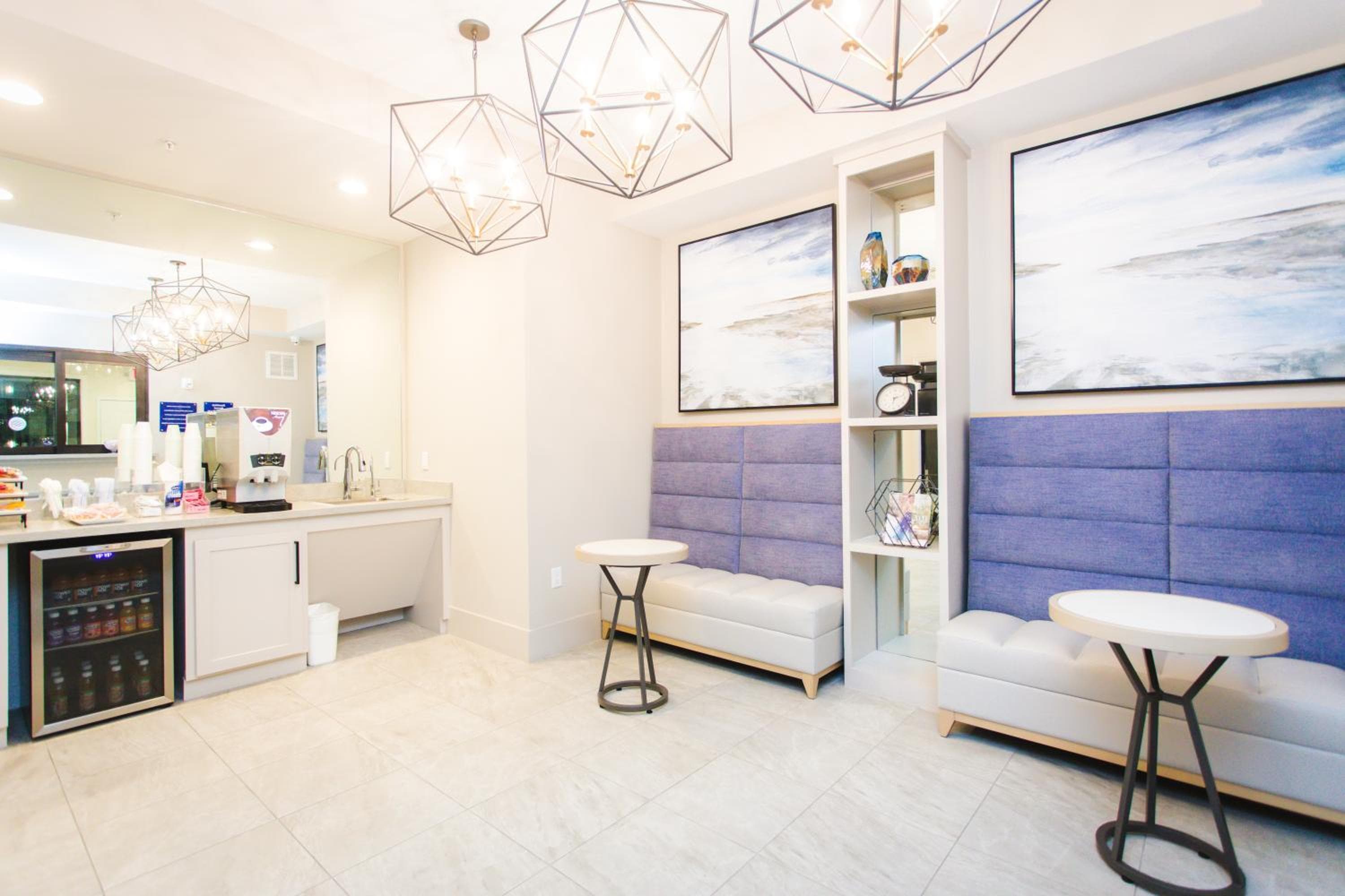 Palace Inn Blue Federal Road