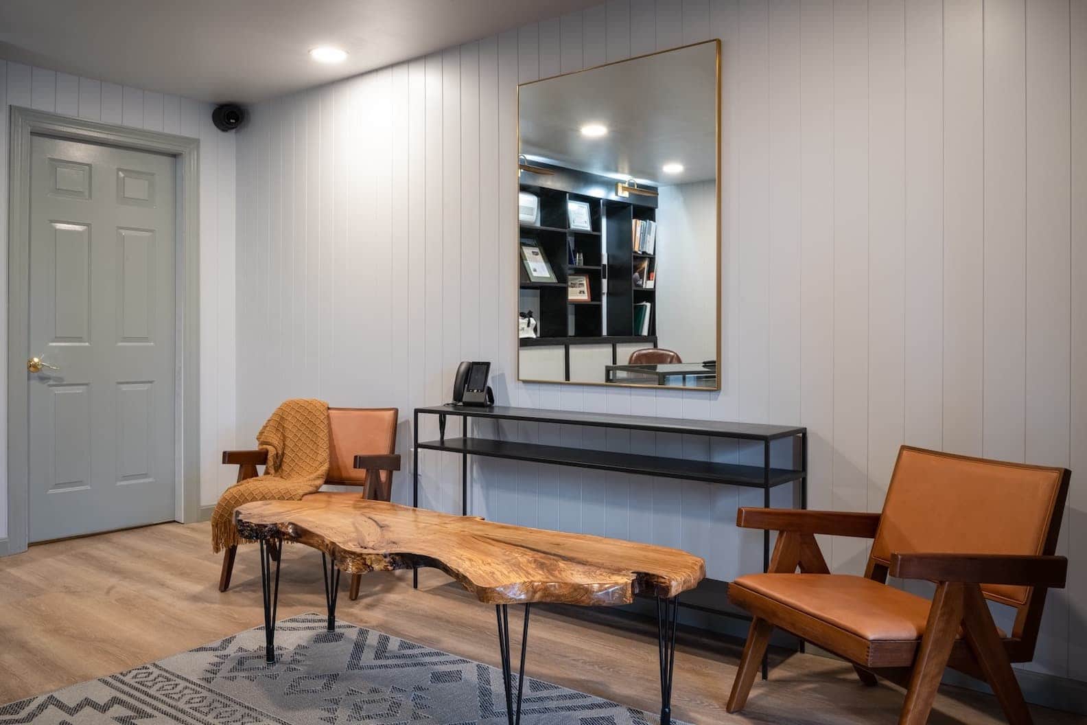 Riverhouse By Weekender