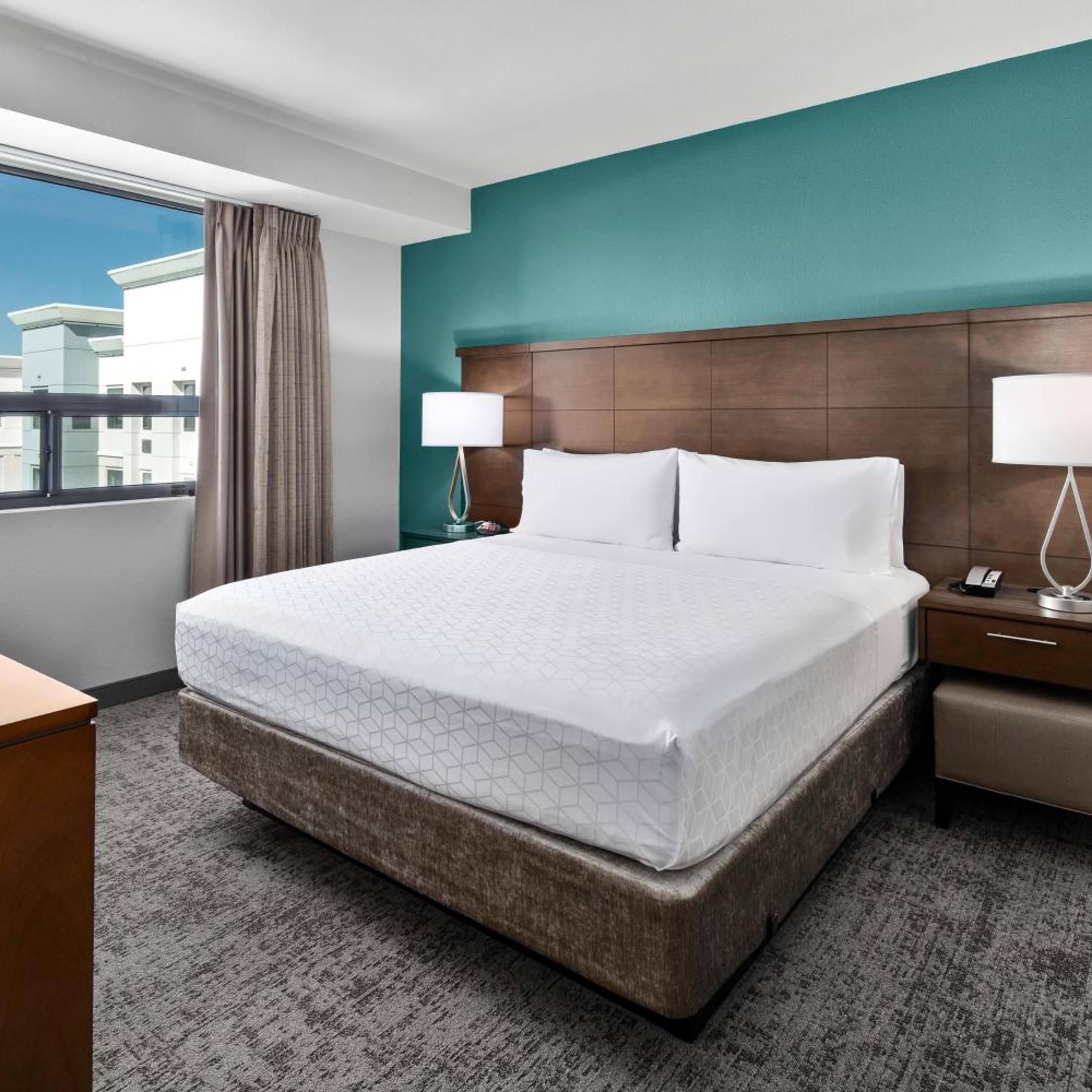 Staybridge Suites Irvine - John Wayne Airport, an IHG Hotel