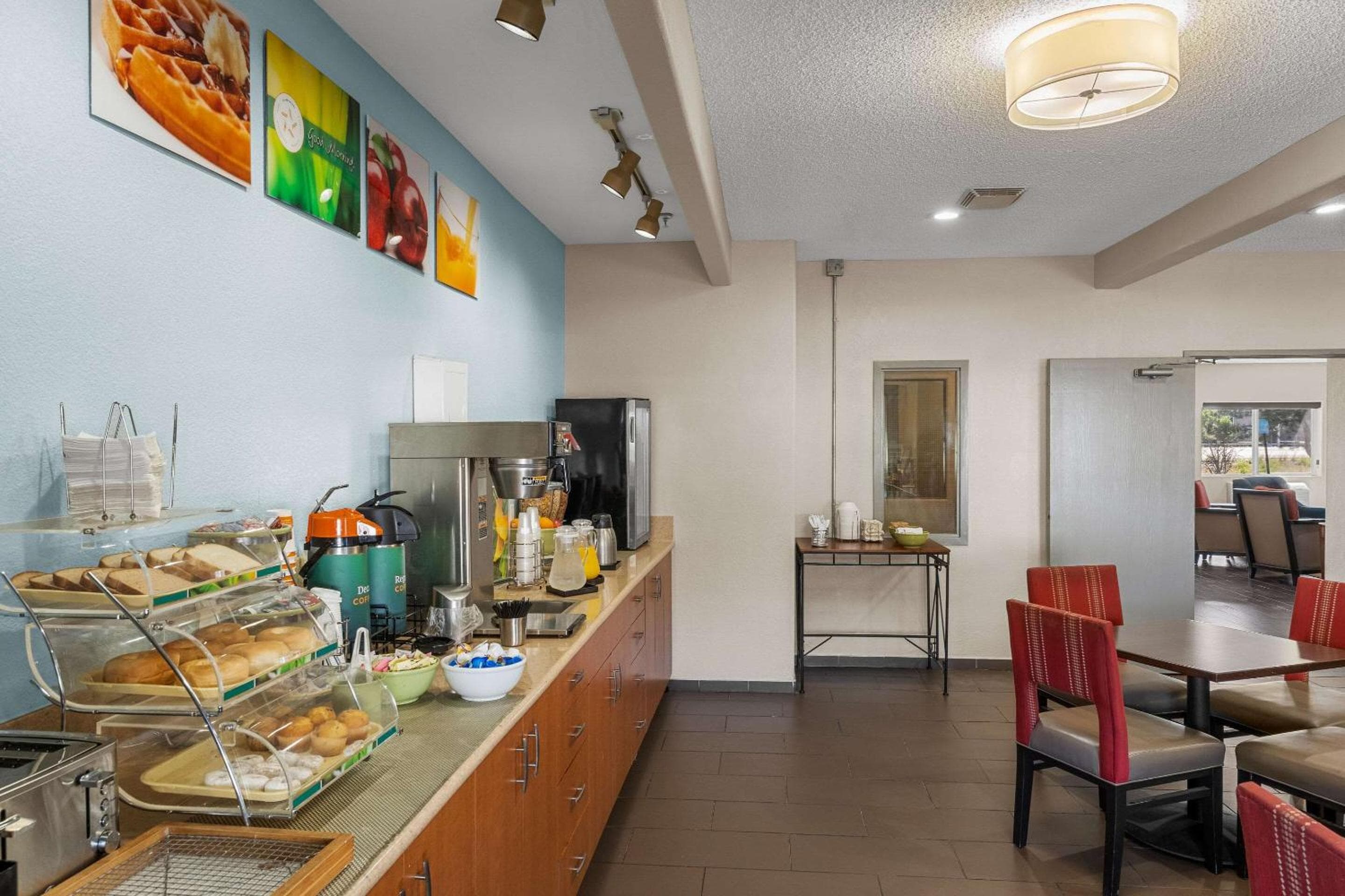 Quality Inn Denver Northeast Brighton