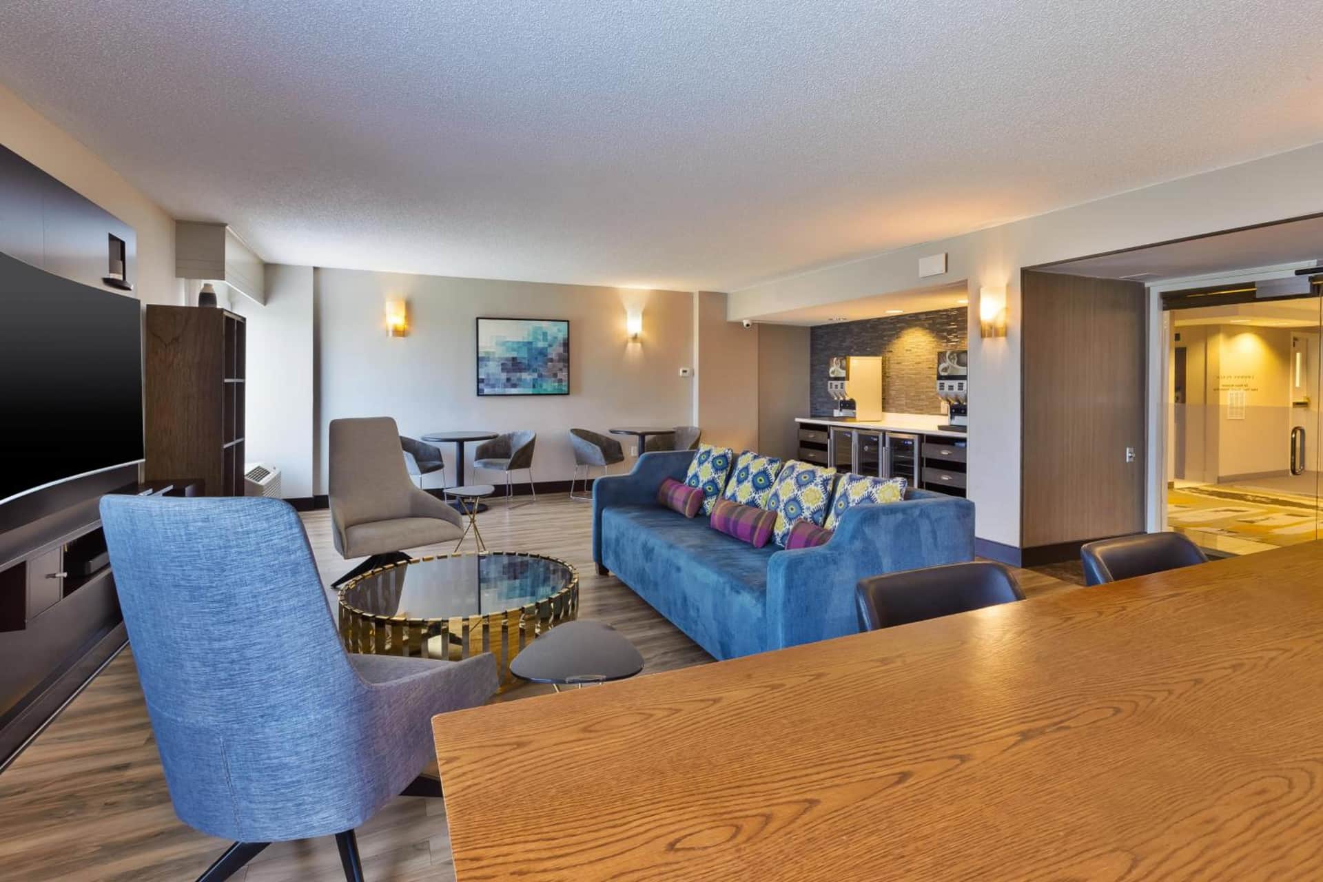Crowne Plaza Dulles Airport by IHG