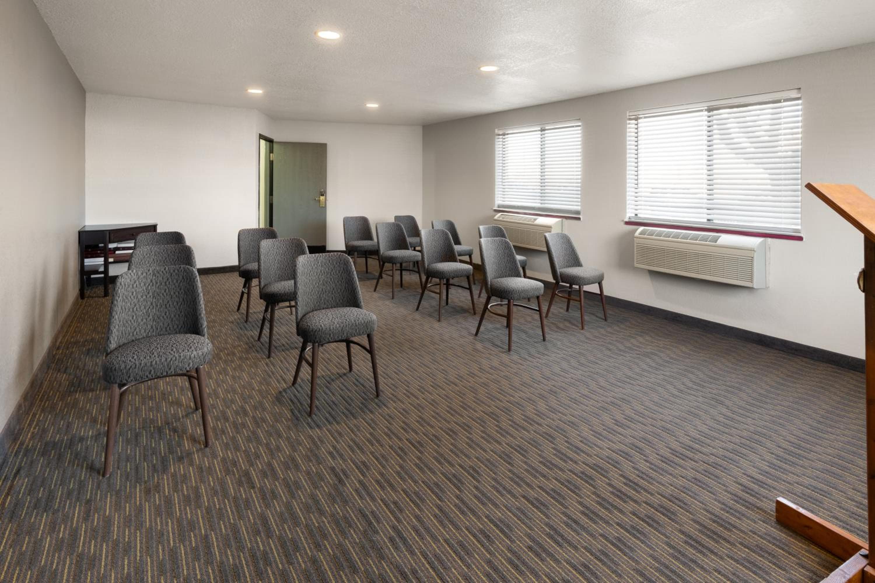 SYLO Hotel Denver Airport, a Ramada by Wyndham