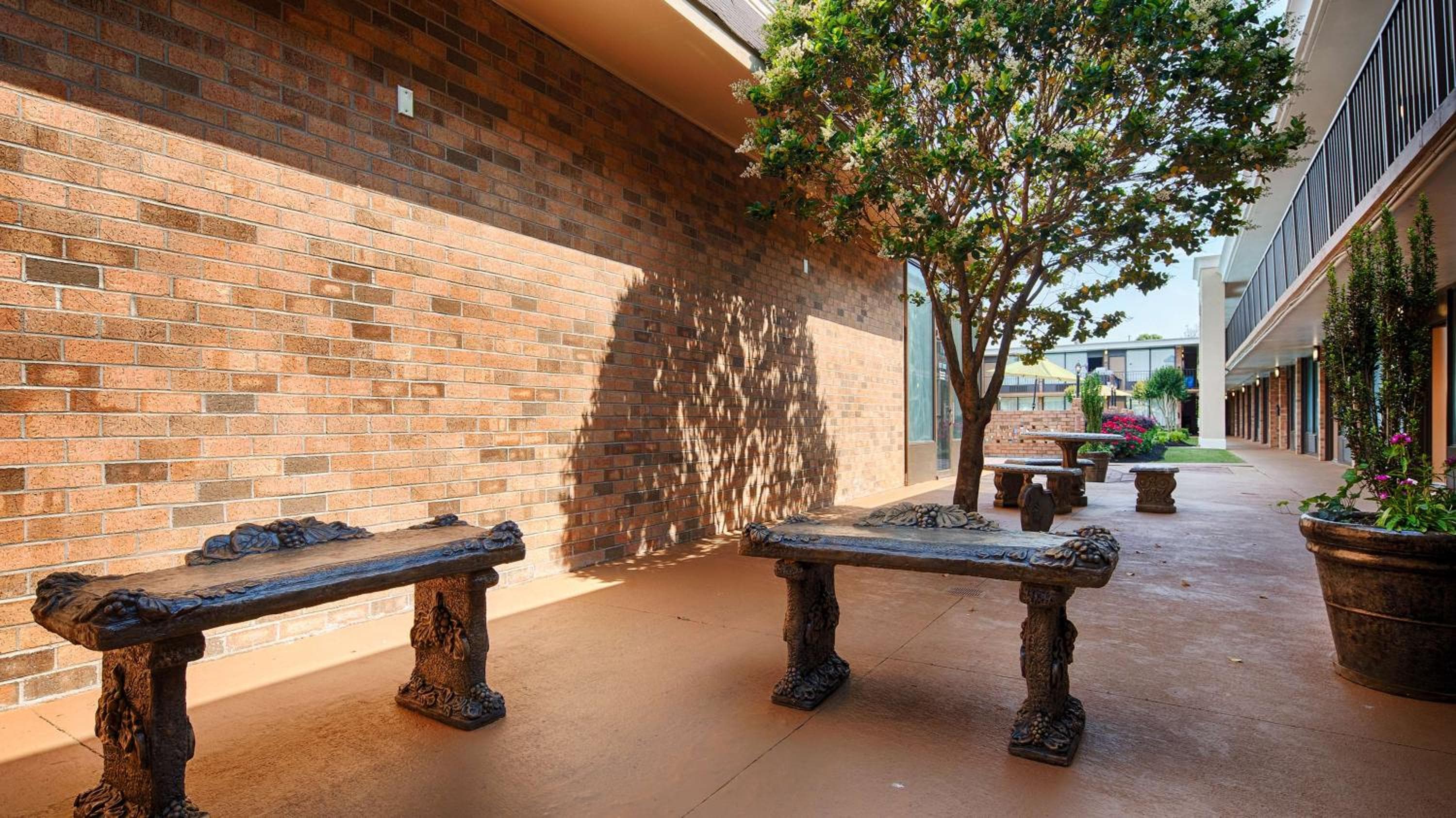 Best Western Greenville Airport