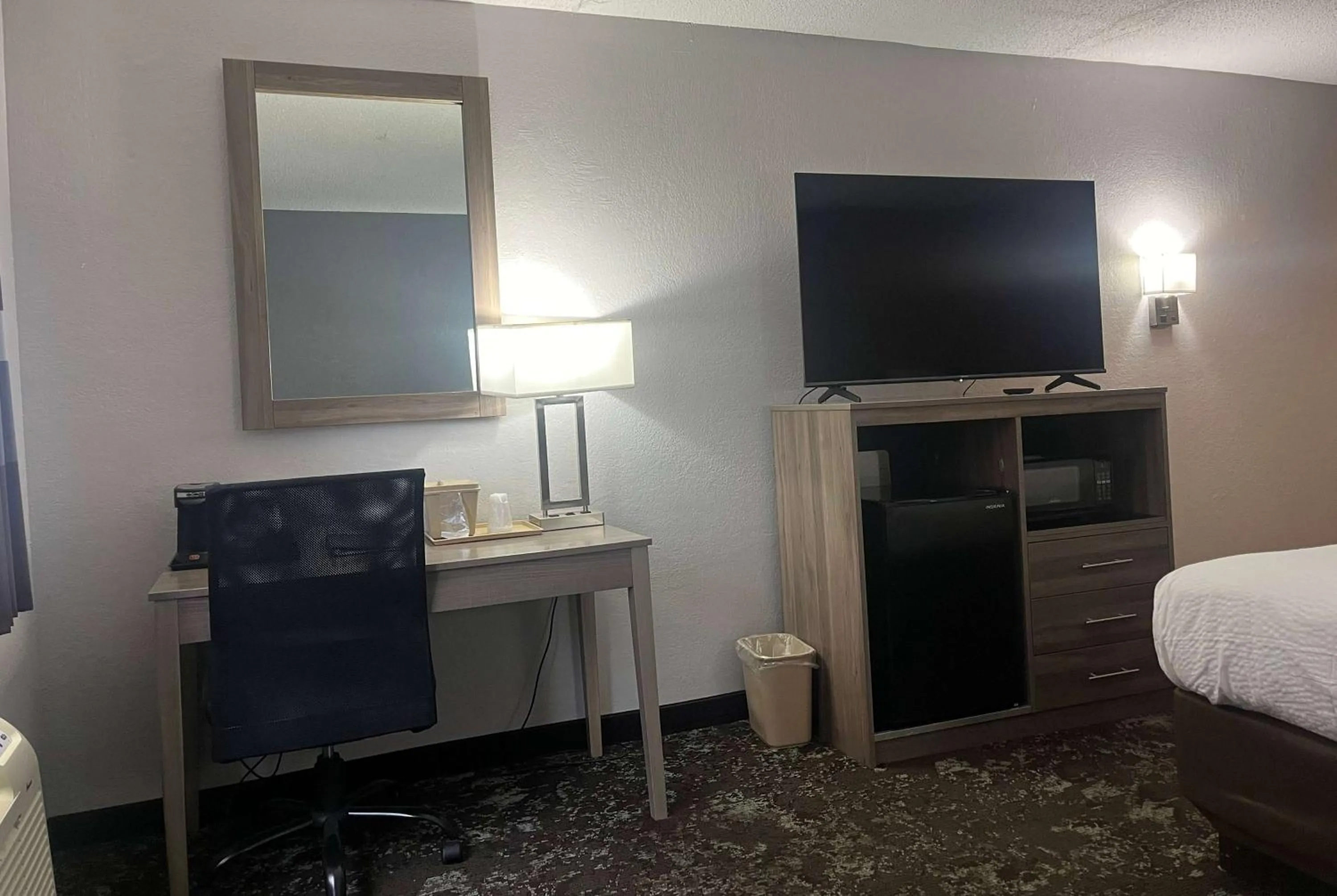 Ramada by Wyndham Cedar Rapids South