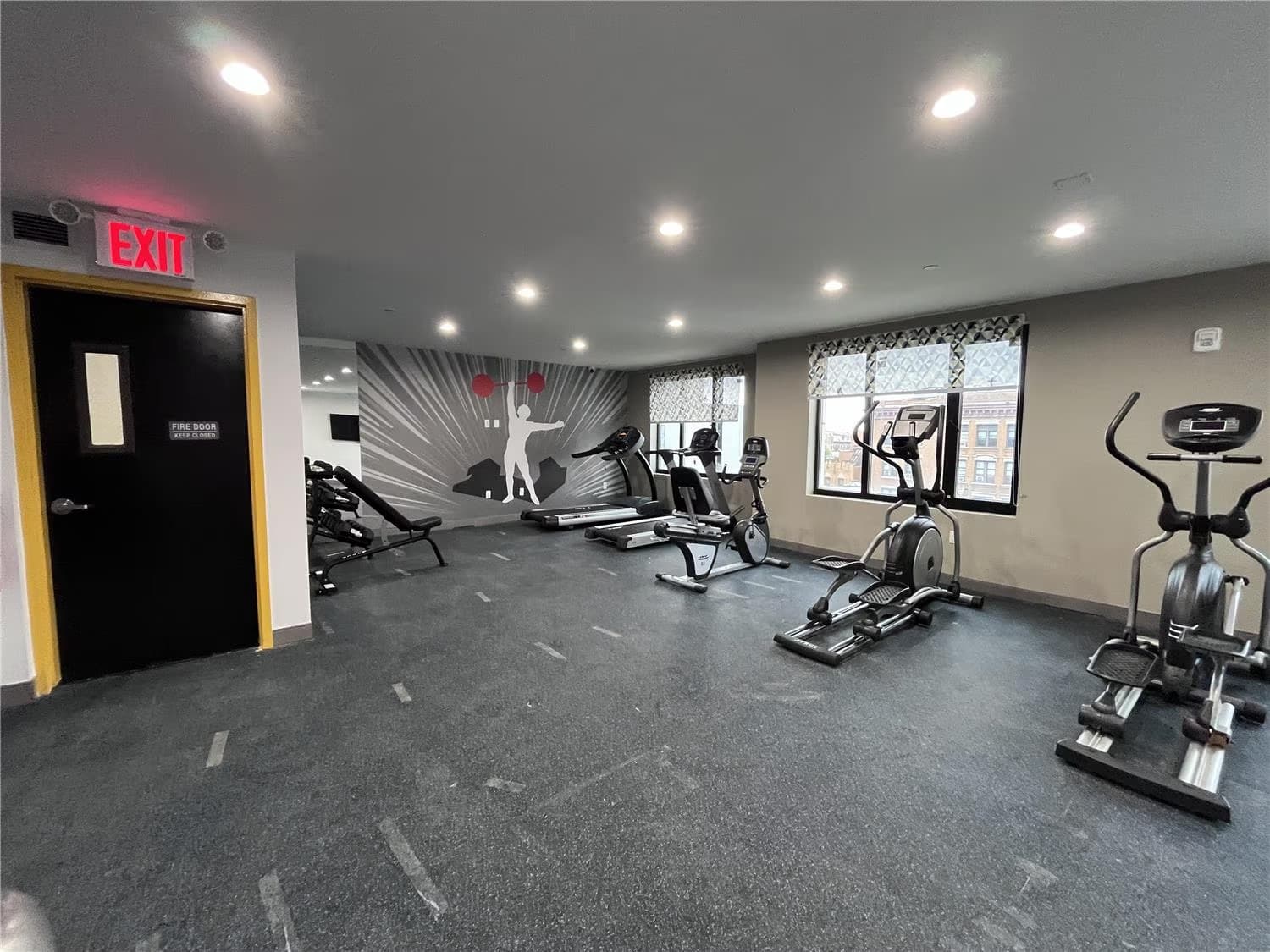 GLō Best Western Bronx NYC