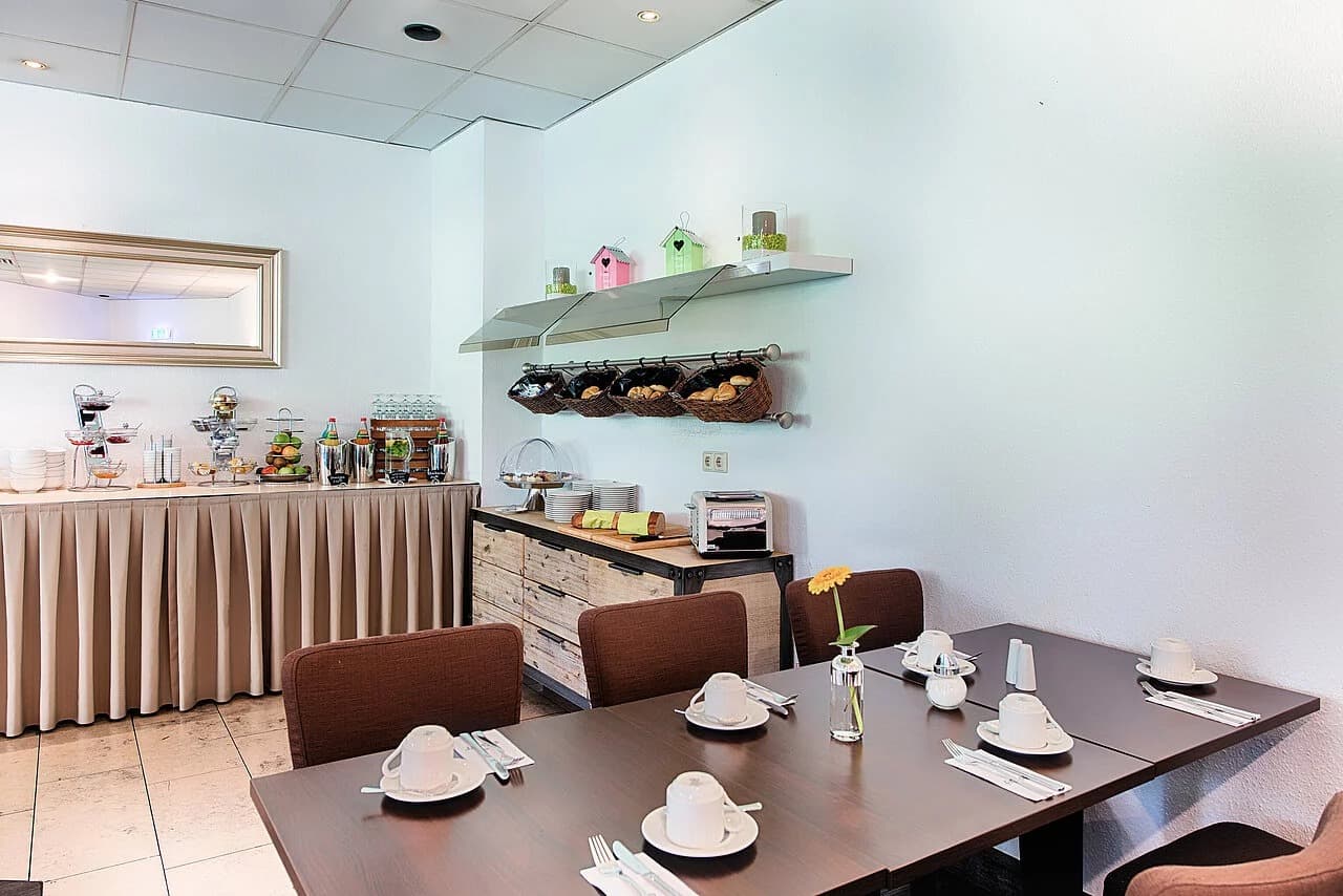 Achat Hotel Stuttgart Zuffenhausen