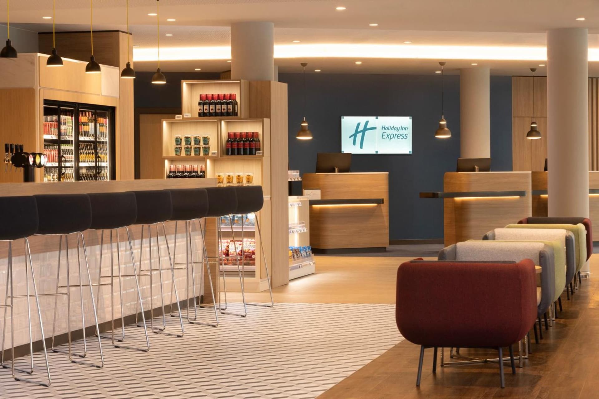 Holiday Inn Express Brussels - Airport by IHG