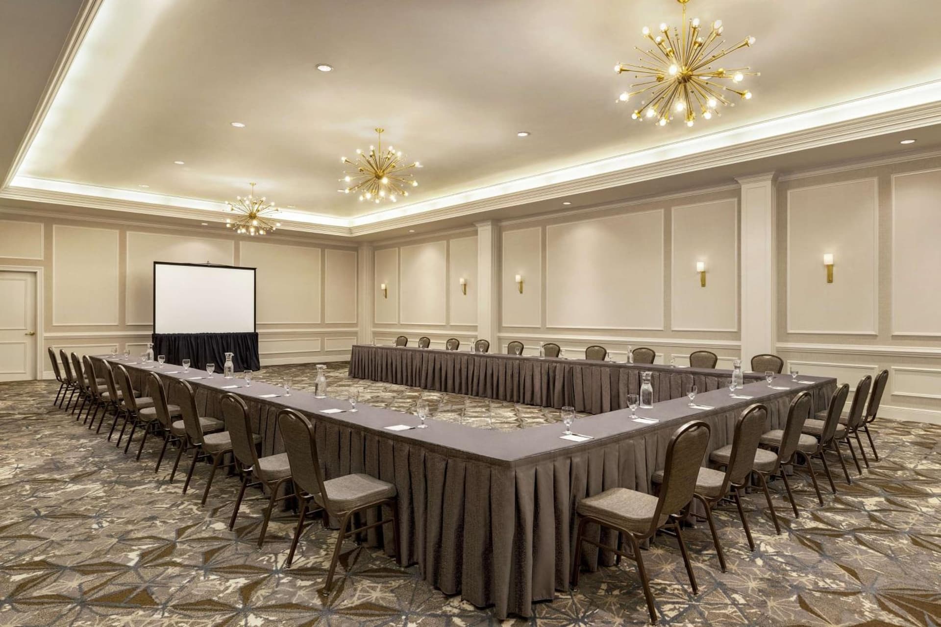 Hampton Inn & Suites New Orleans-Convention Center